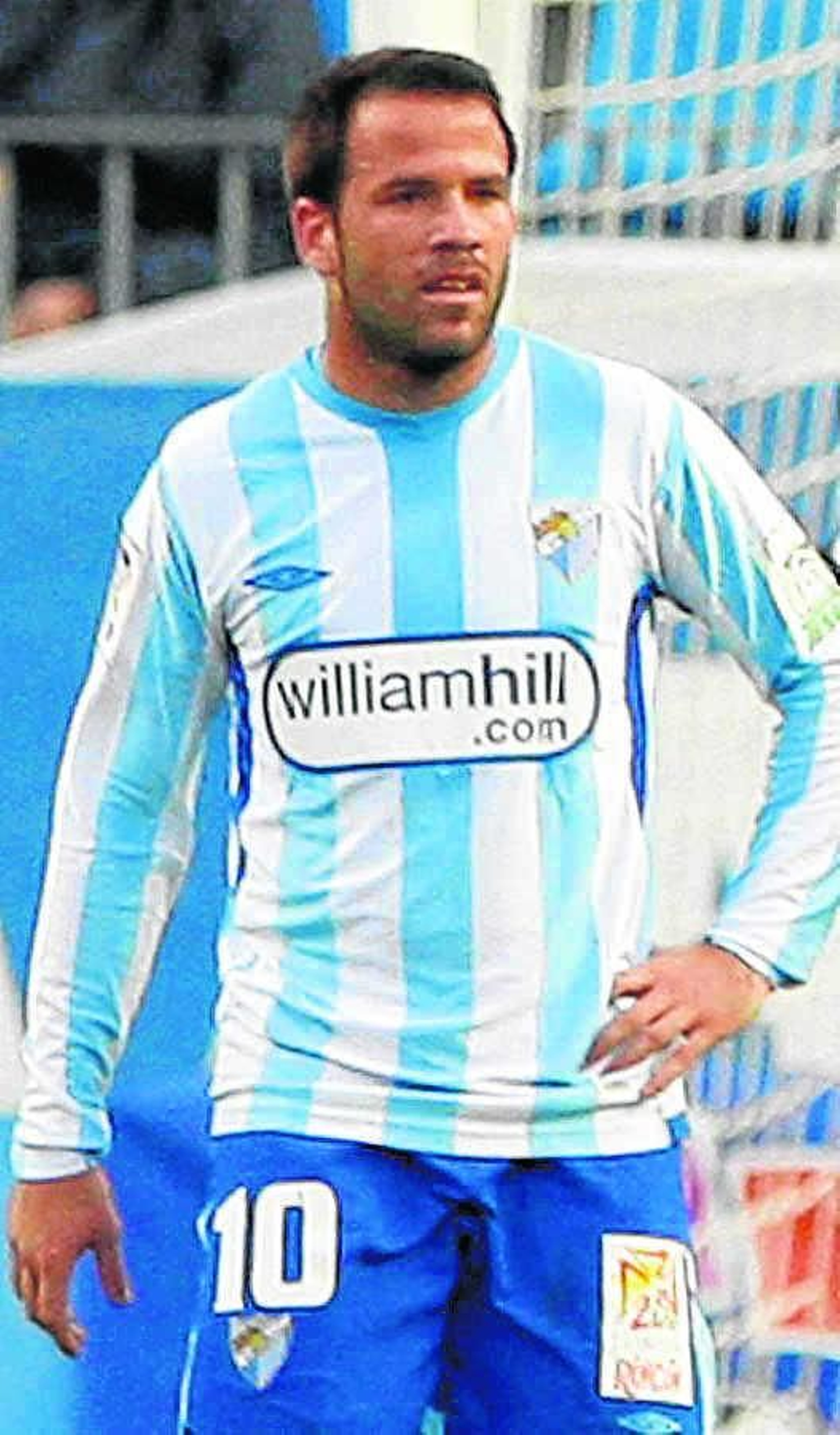 ¿Cómo era la camiseta Umbro en la que se basa la del Málaga CF 2025/26