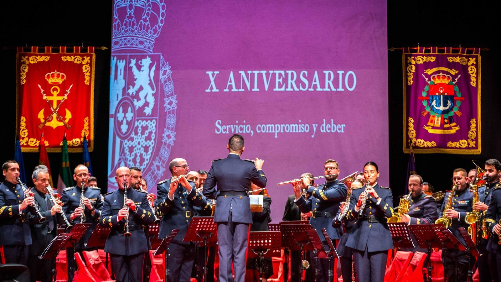 Homenaje al Rey en forma de concierto: la banda de Tercio Sur conmemora el X aniversario del reinado de Felipe VI Homenaje al Rey en forma de concierto: la banda de Tercio Sur conmemora el X aniversario del reinado de Felipe VI