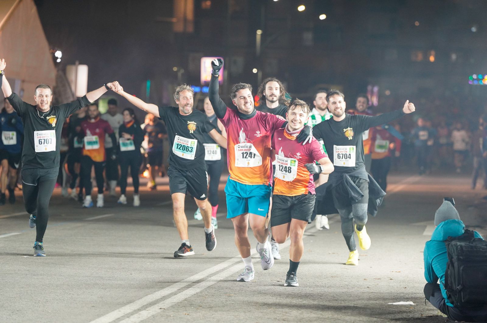 En imágenes: búscate en tu llegada a meta de la Carrera de San Antón 2026 (16)