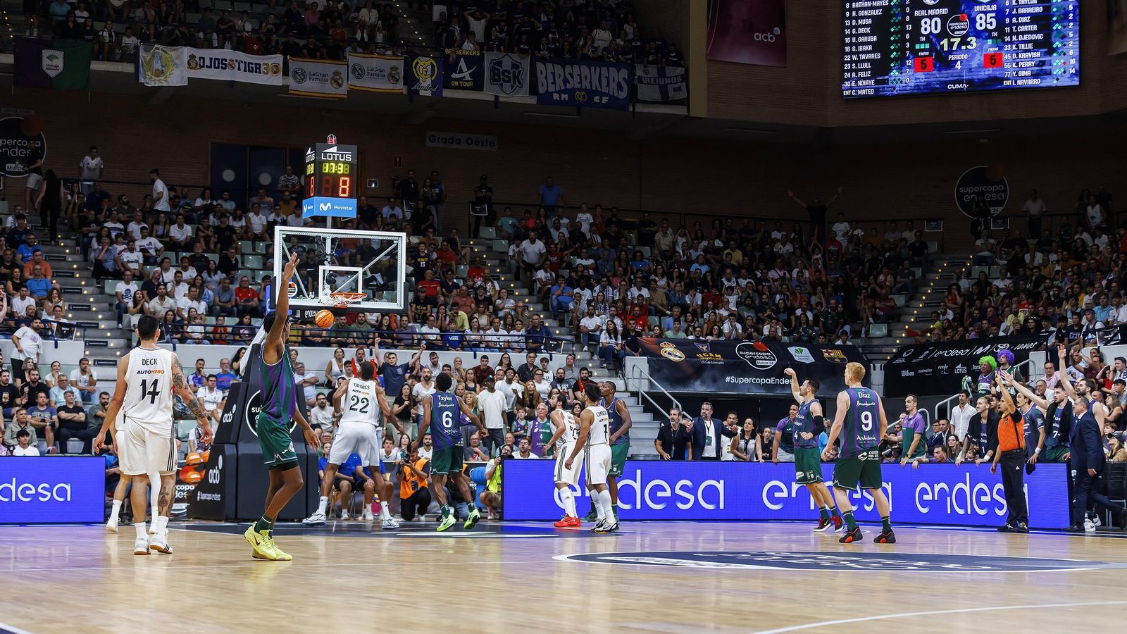 El Real Madrid - Unicaja, final de la Supercopa, en fotos