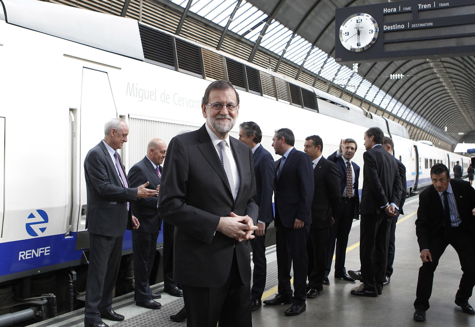 Las imágenes de la conmemoración de los 25 años del AVE