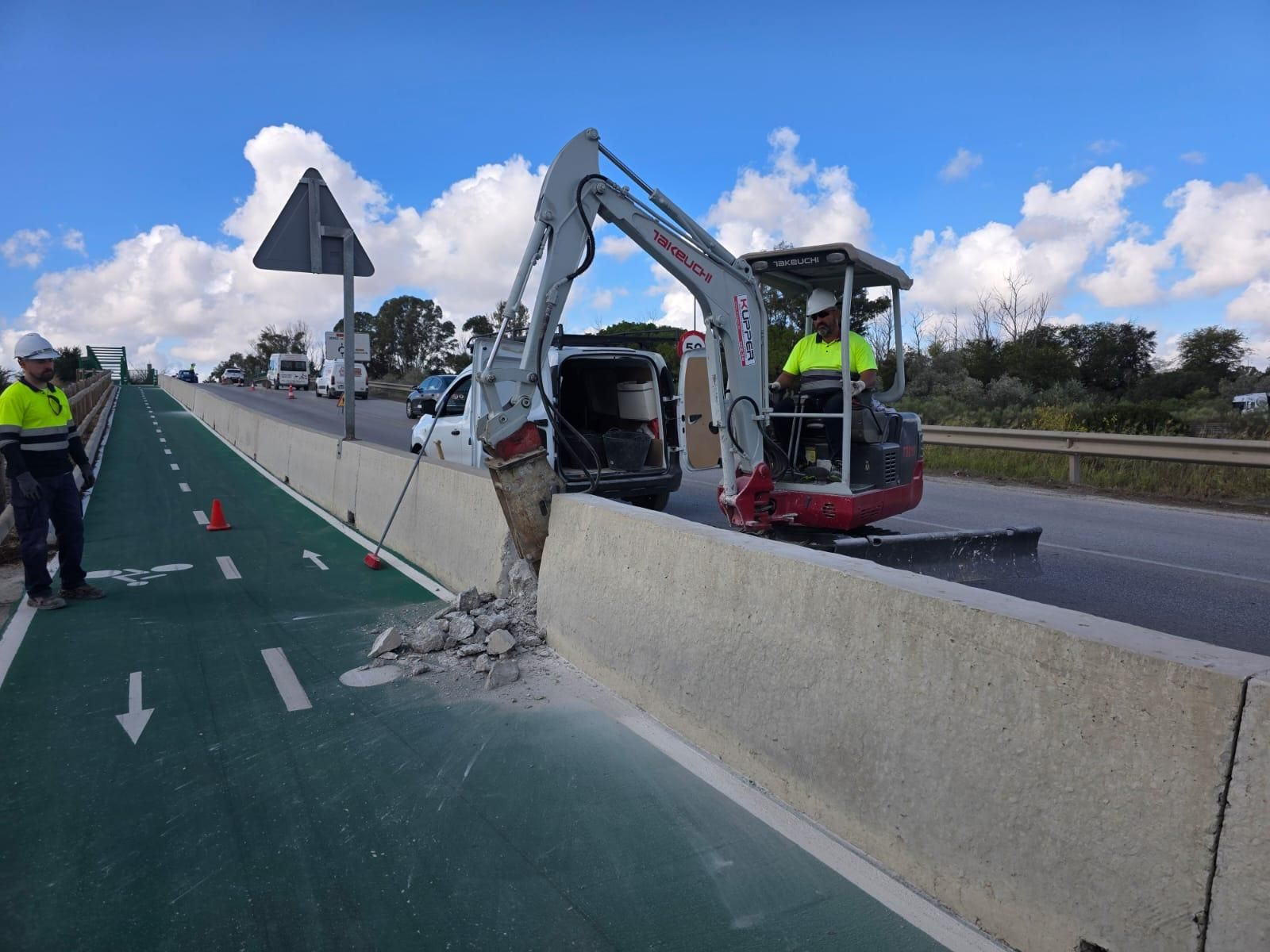 Obras de iluminación sostenible de la vía ciclopeatonal entre Jerez y Estella.