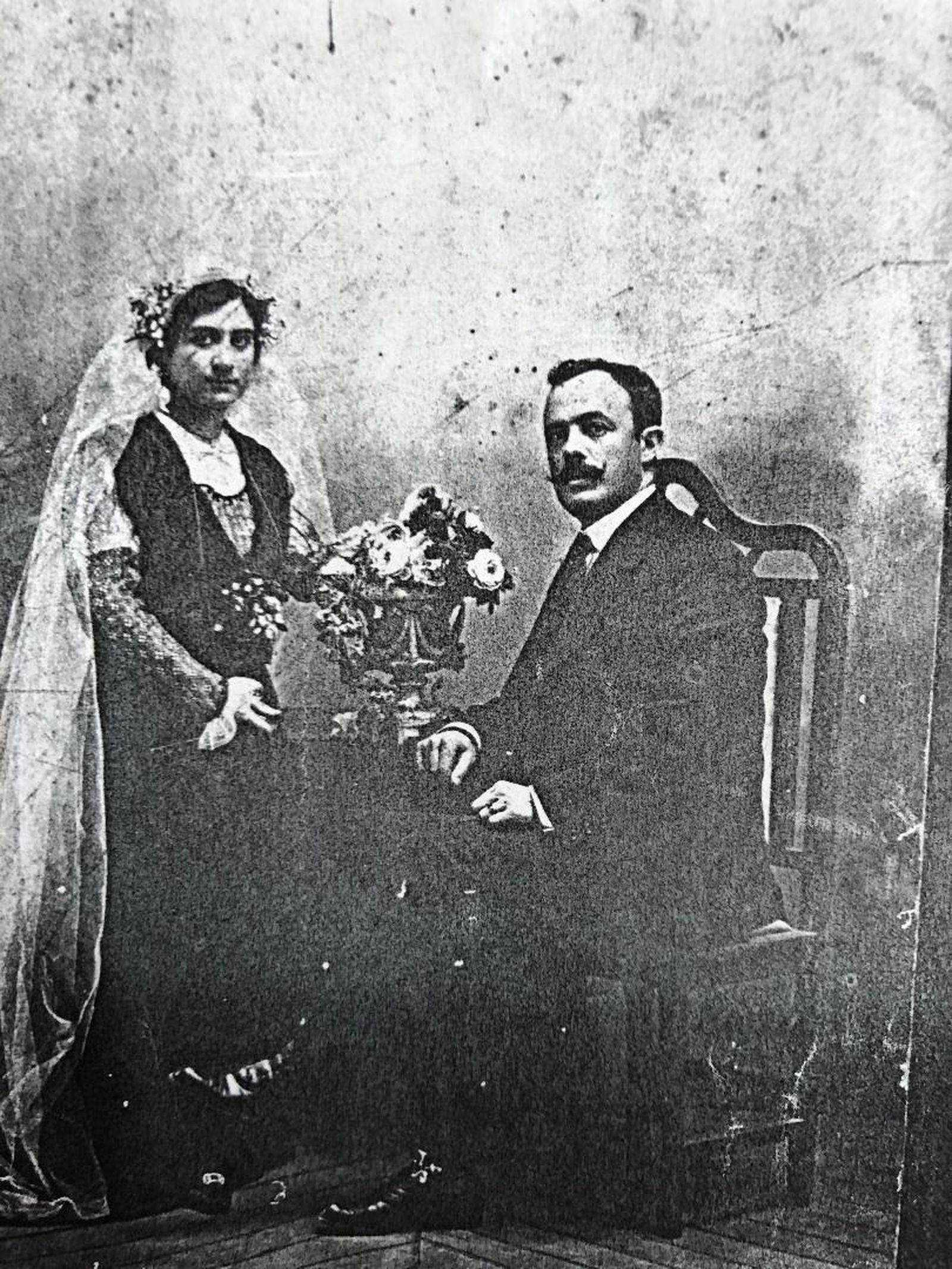 El Dr.José Rodríguez López y su mujer Trinidad Morales Martín-Bejarano,  el día de su boda el 13 de Junio de 1915.