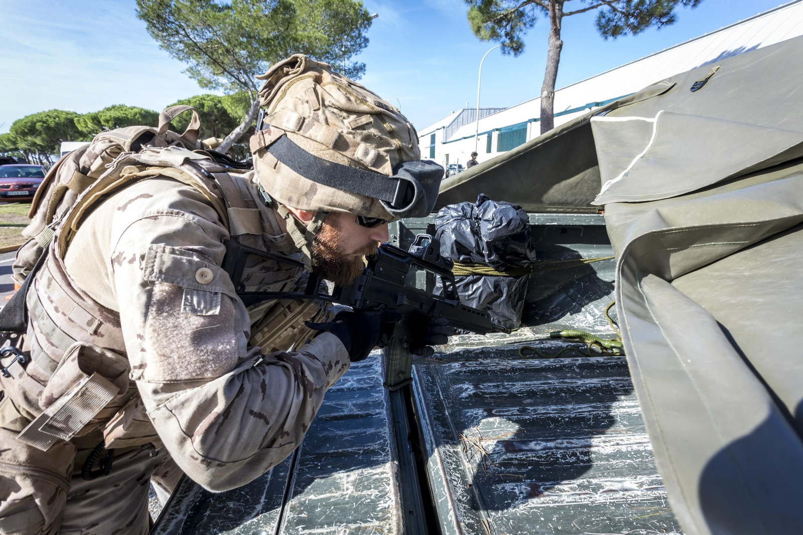 Adiestramiento de Infantería de Marina durante el ejercicio FTX-FIM 18 en la base de Rota