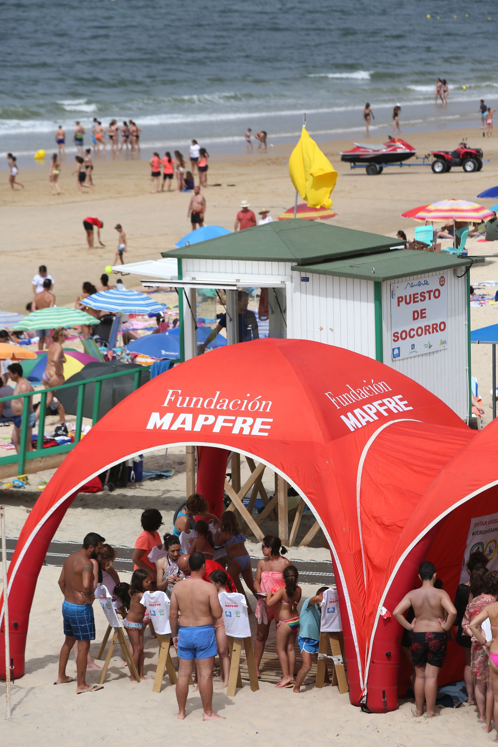 La Infanta Doña Elena asiste a varios talleres de prevención de la fundación Mapfre, en imágenes