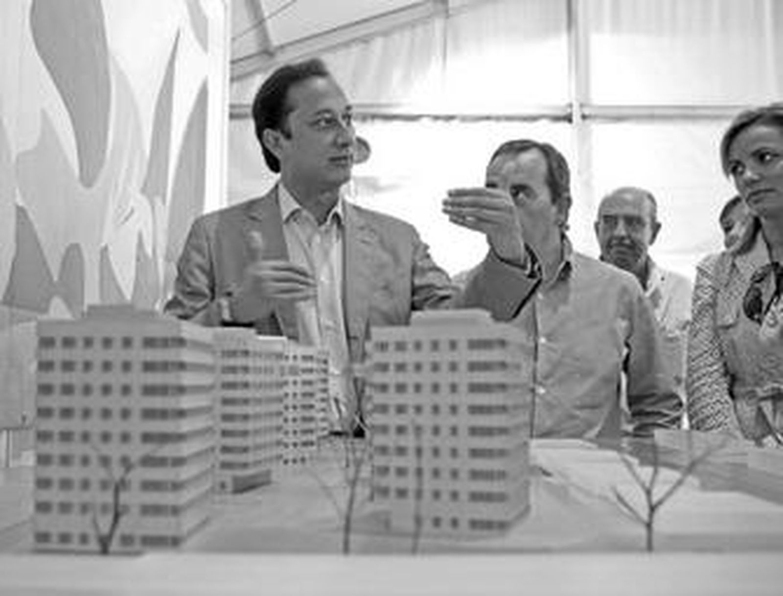 El delegado de Urbanismo, el socialista Alfonso Rodríguez Gómez de Celis.