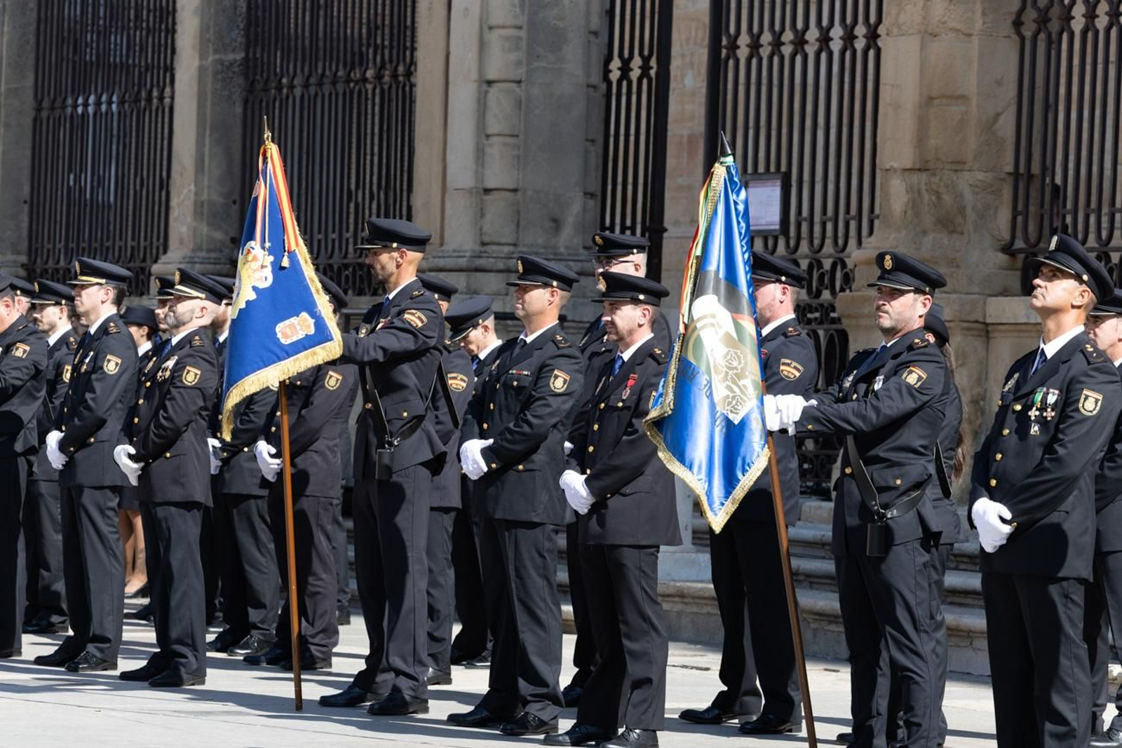 Acto por el día de la Policía Nacional, con motivo de la festividad los Santos Ángeles Custodios