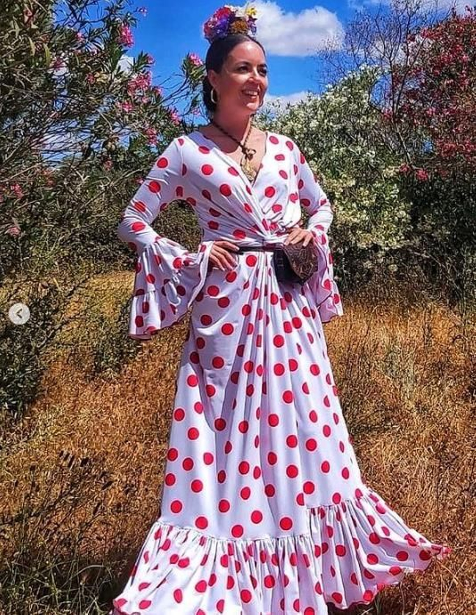 Todos los looks de las famosas e influencers en el Rocío 2022