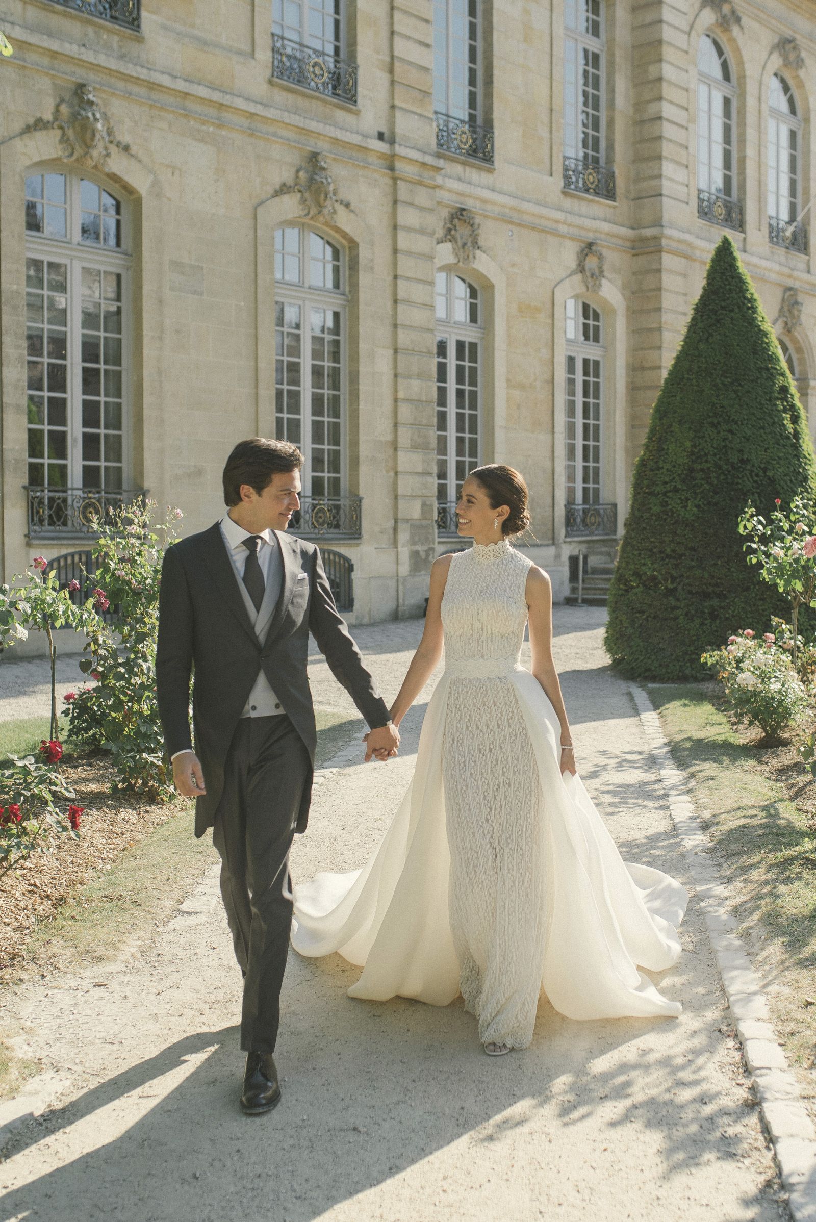 Daniel Clará y Anne-Marie Colling en los jardines del Museo Rodin
