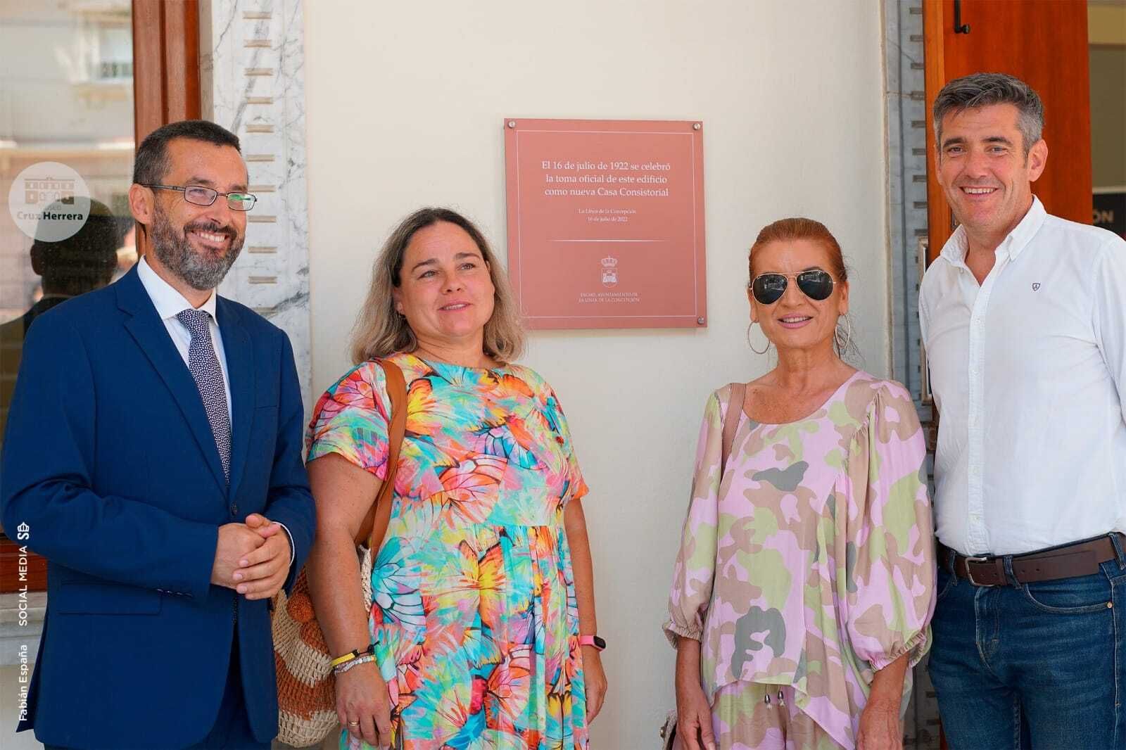 La inauguración de la placa en el Museo Cruz Herrera.
