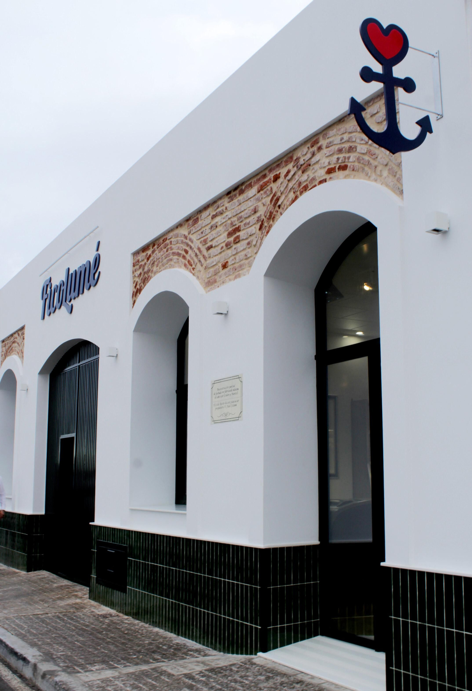 Exterior nueva tienda. Exterior nueva tienda.