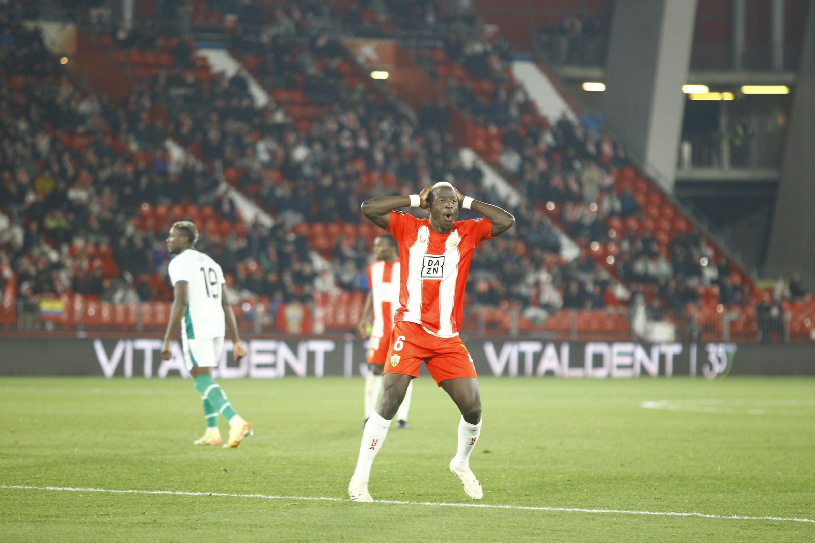 Las imágenes del partido U.D. Almería-S.D. Huesca