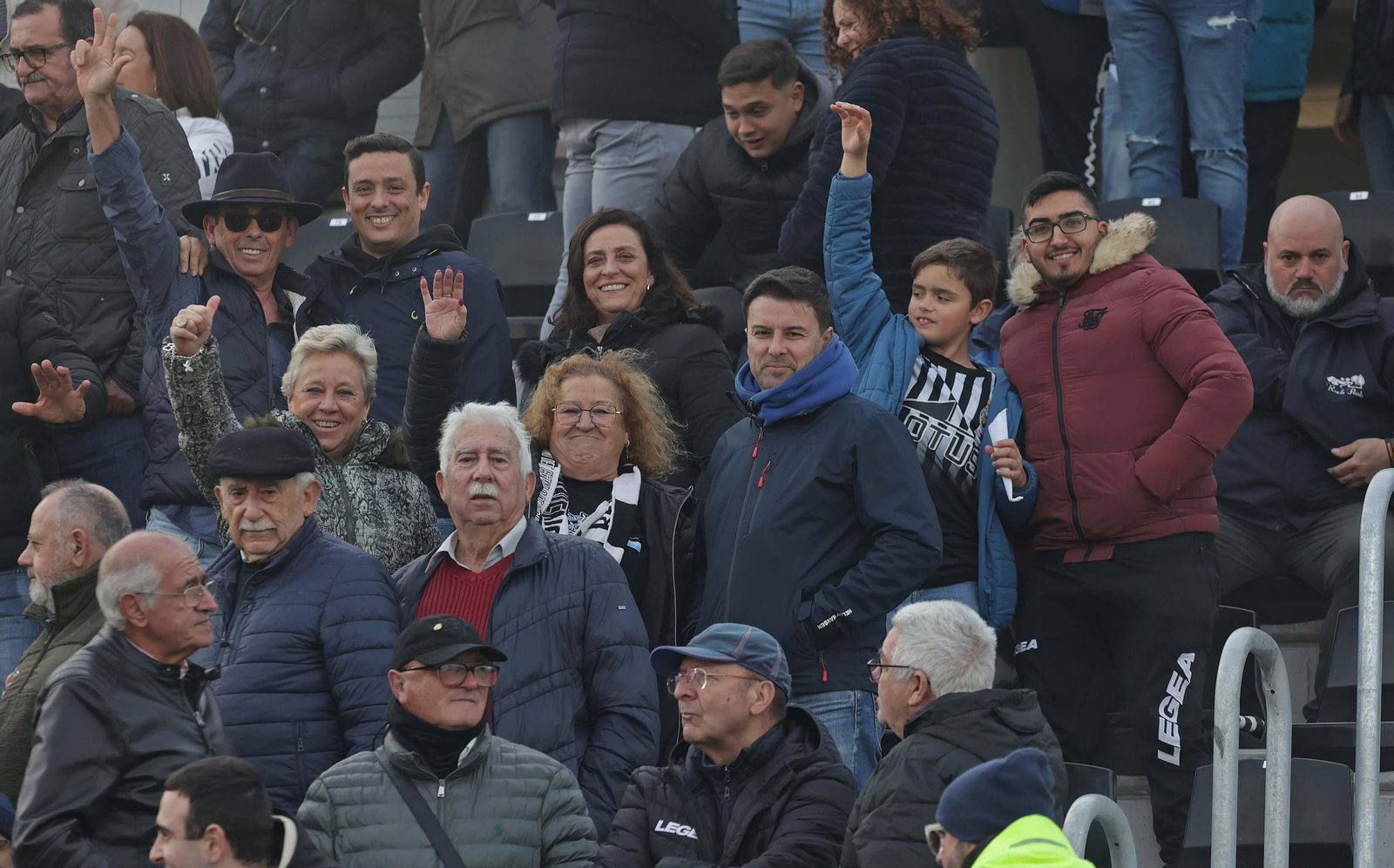 Búscate en el Ciudad de La Línea durante el Balona - Yeclano