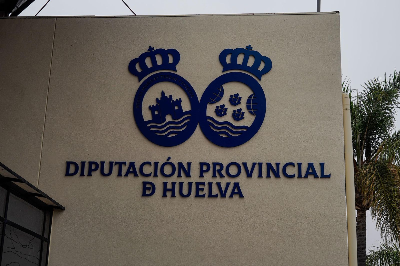 Imágenes de la visita guiada para dar a conocer las reformas realizadas en el Muelle de las Carabelas y su entorno