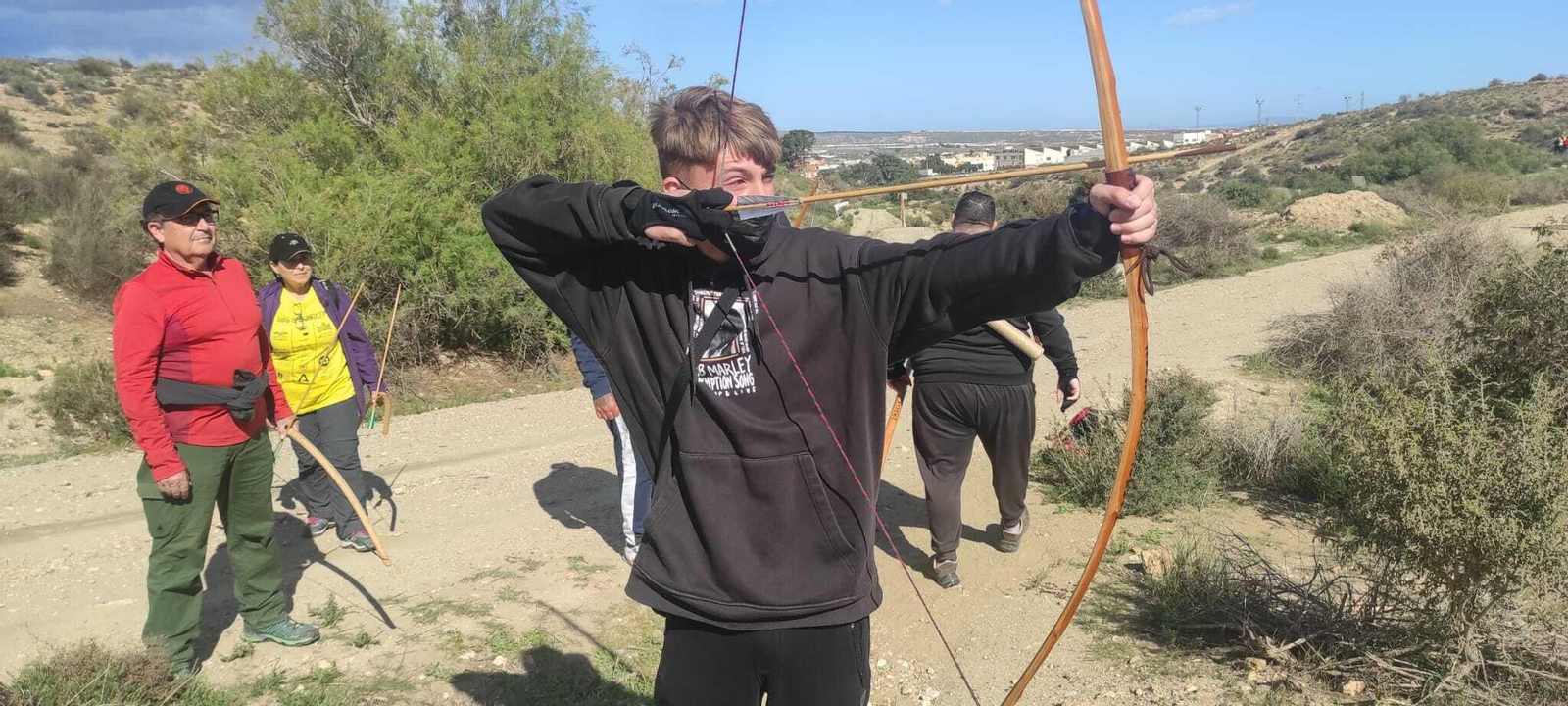 Benahadux vuelve a ser un referente de las armas prehistóricas