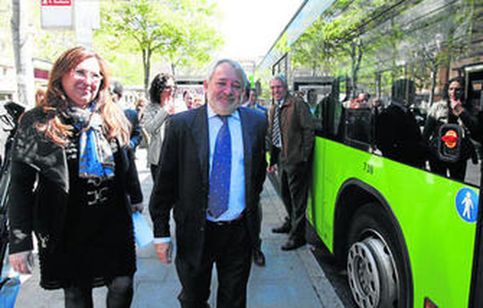 María de los Ángeles Luna y Andrés Ocaña, en la presentación del nuevo sistema.