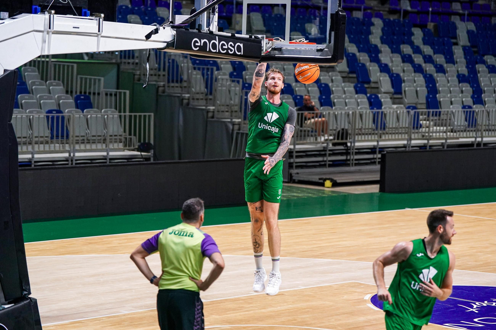 Buenas caras e intensidad en el regreso del Unicaja al trabajo