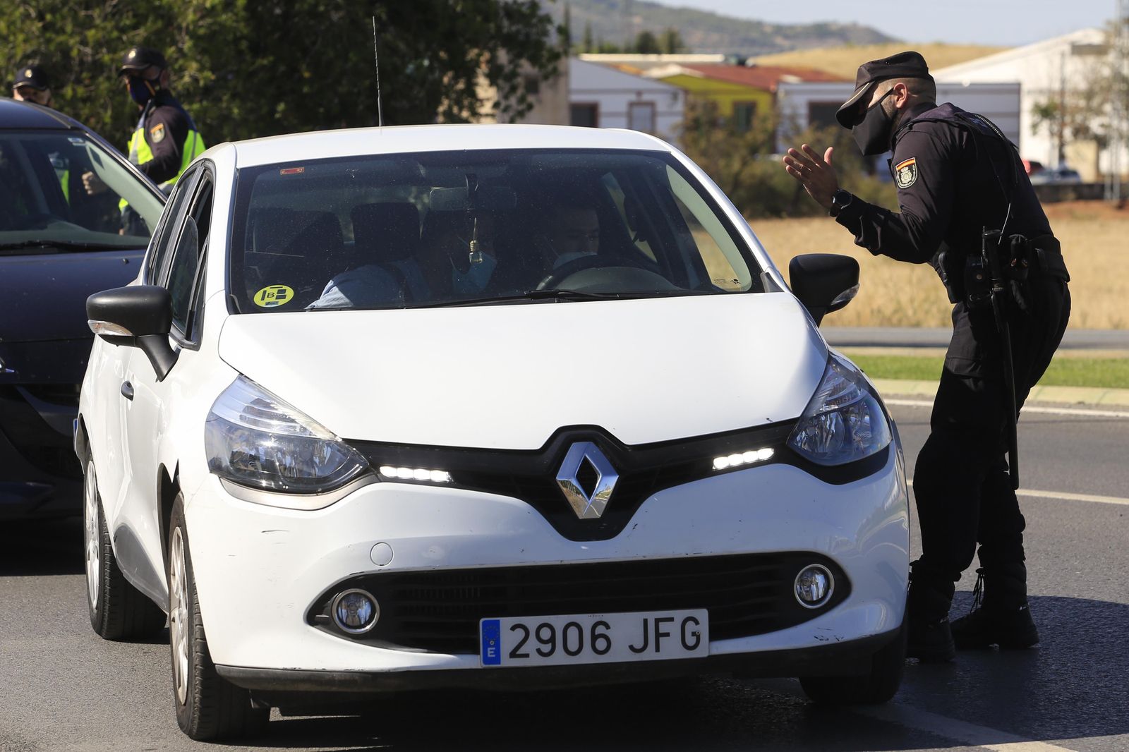 Así vive la comarca de Antequera su primer día de confinamiento perimetral, en fotos