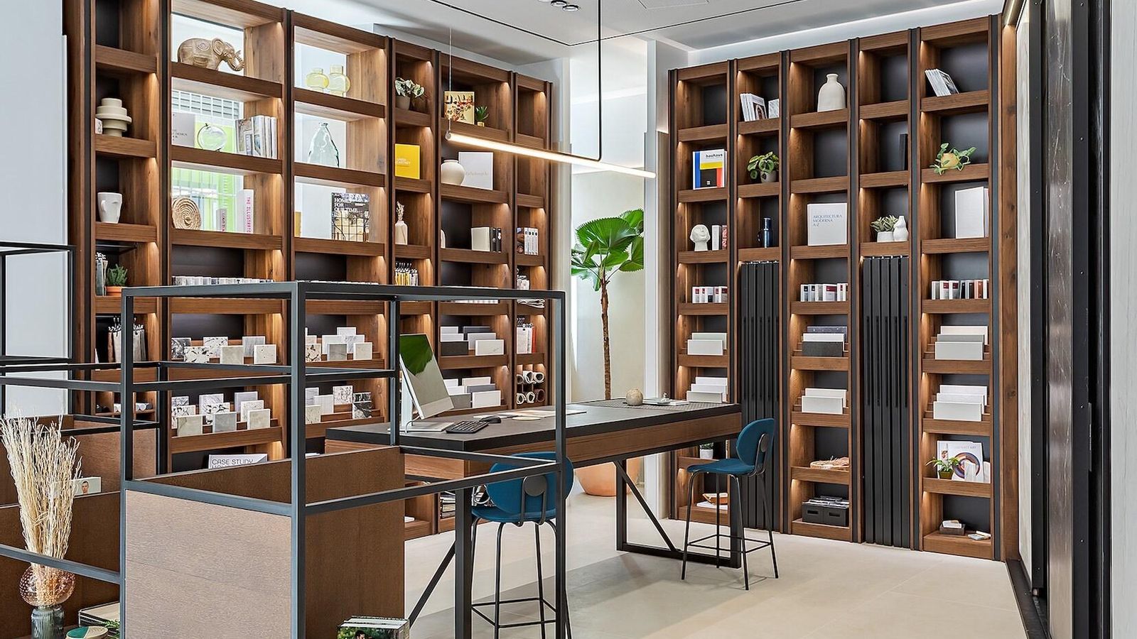 Interior del 'Cosentino City' de Málaga.