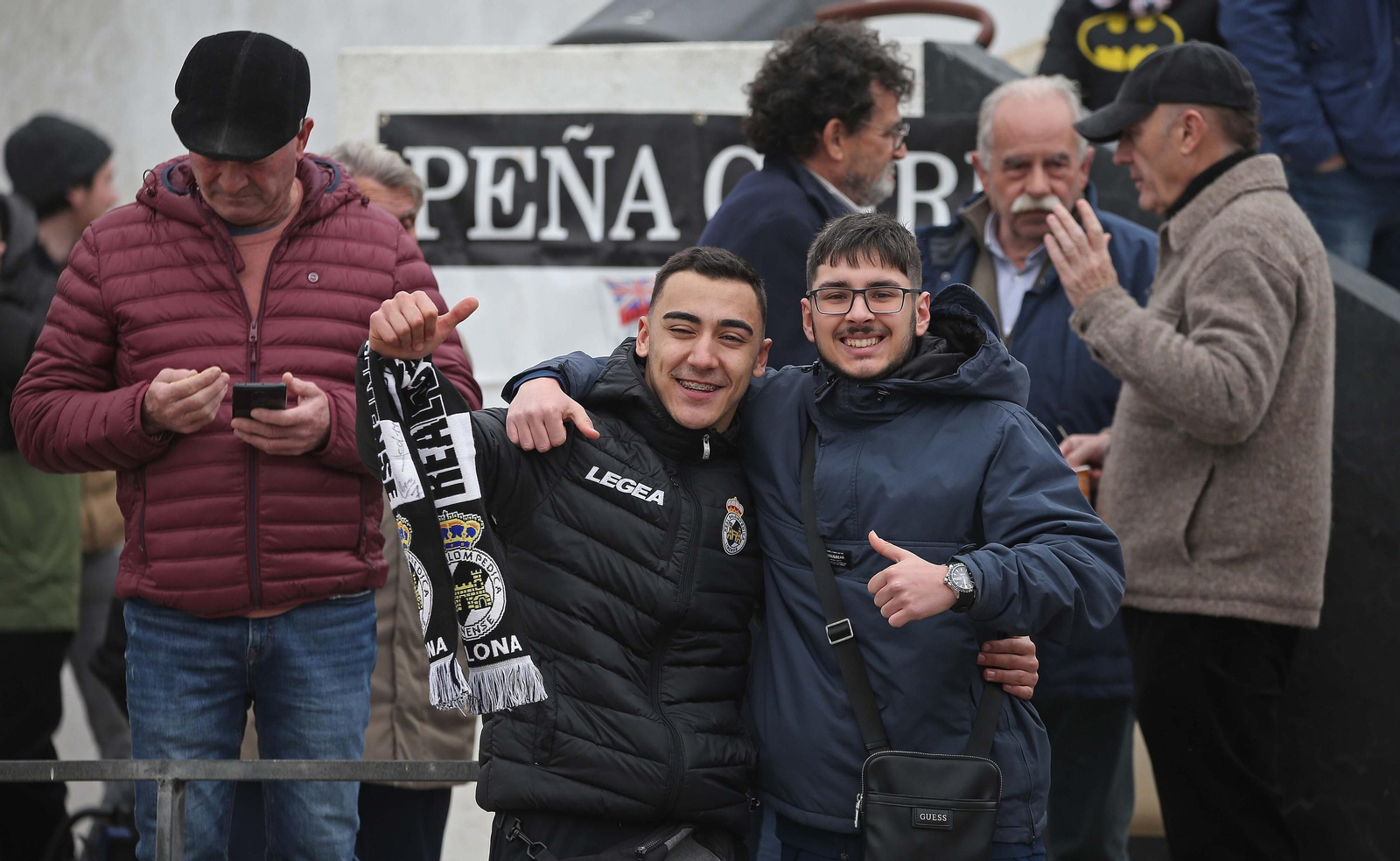 Fotos de la afición durante el Balona - San Fernando en el Municipal de La Línea