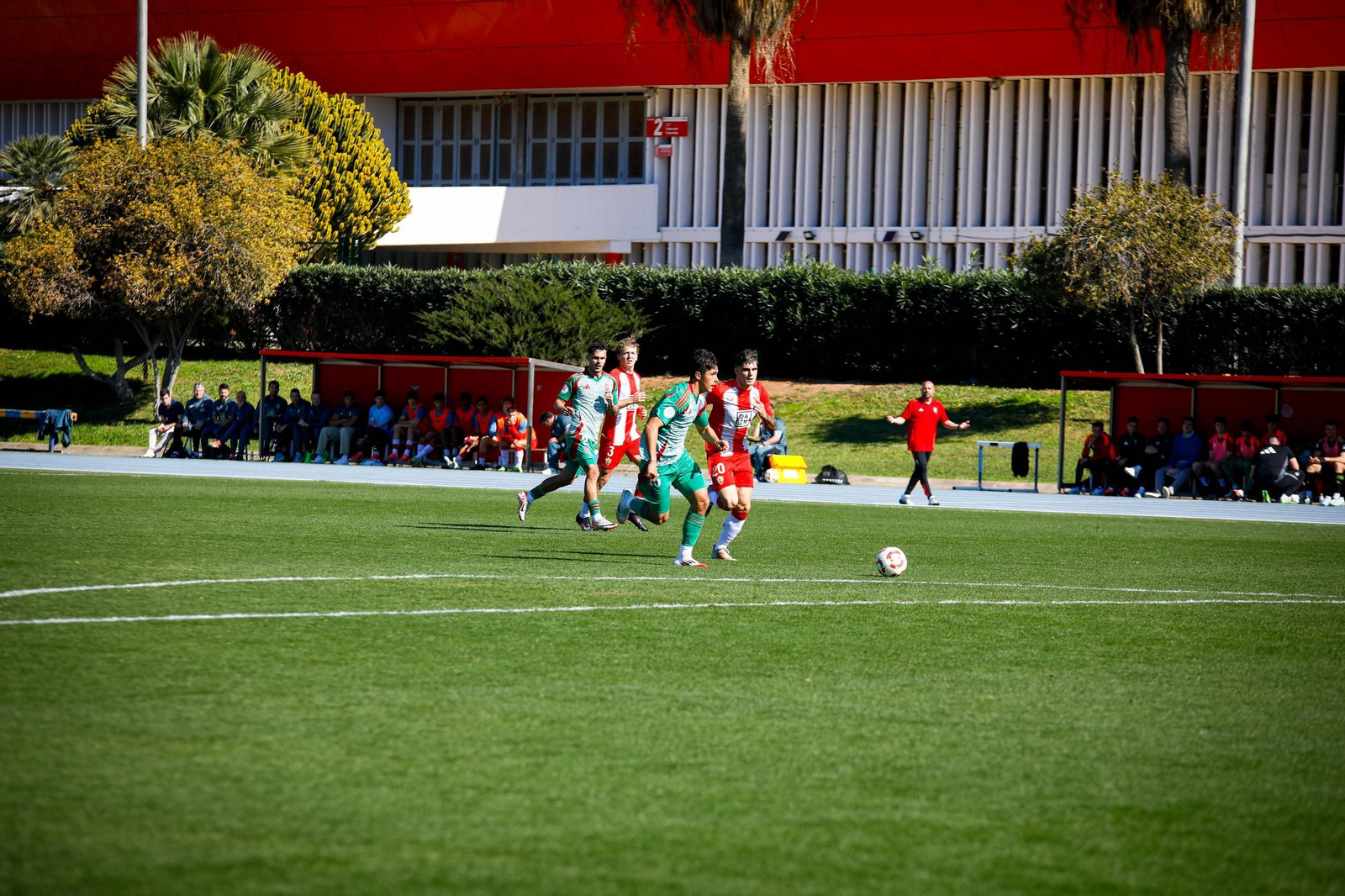 Las imágenes de Segunda RFEF entre Almeria B y recreativo de Granada