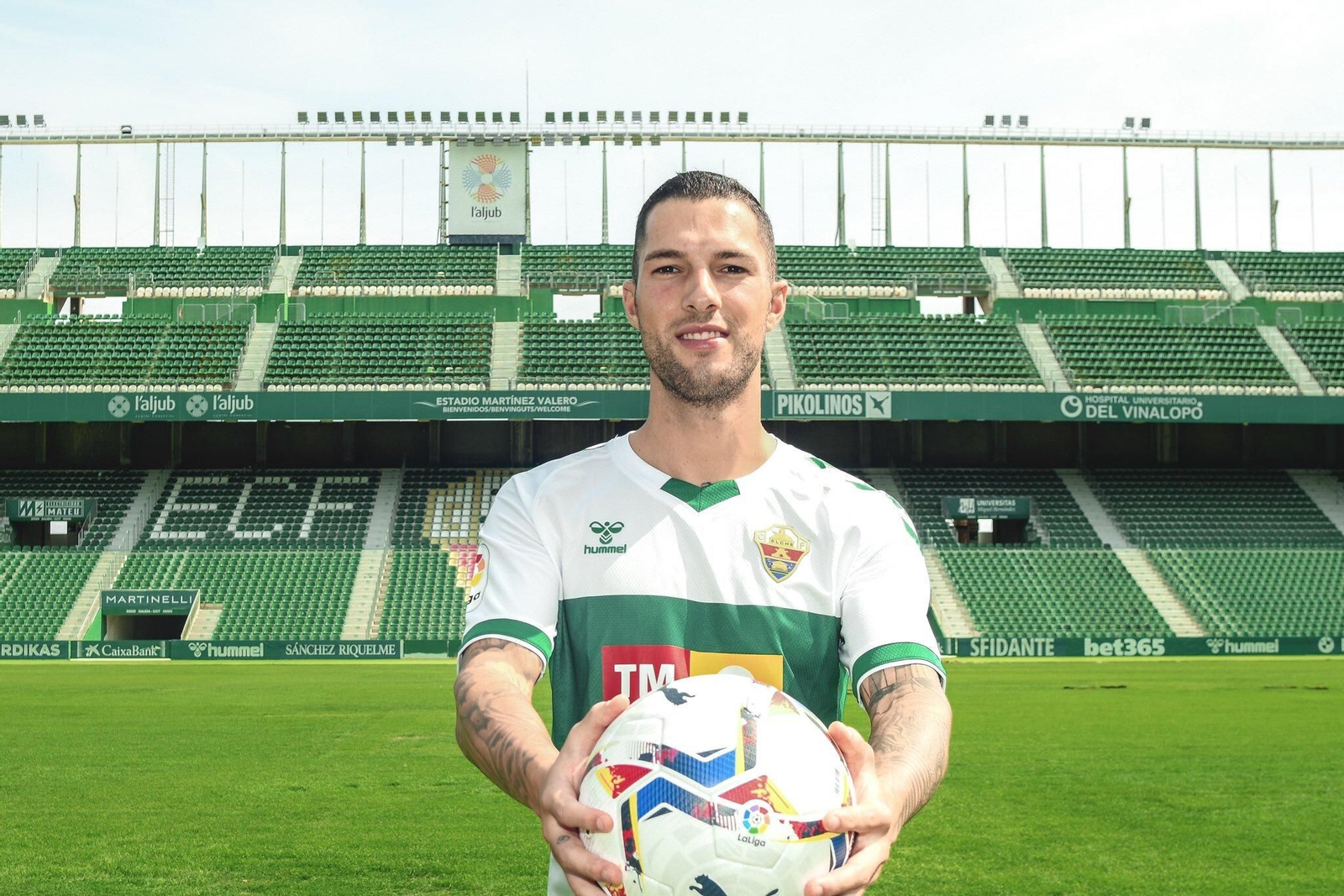 Tete Morente, en su presentación con el Elche.
