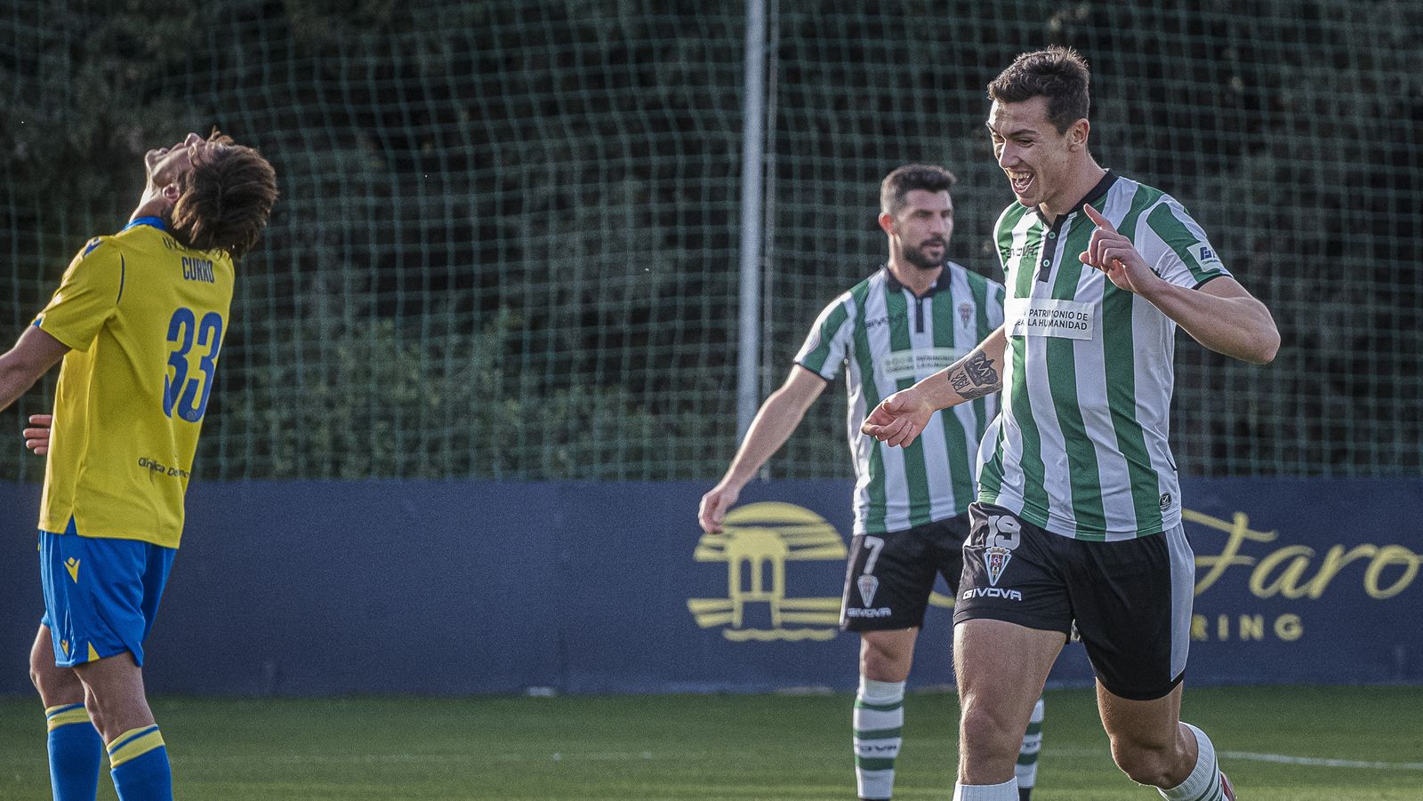 Las imágenes del triunfo del Córdoba CF ante el Cádiz B