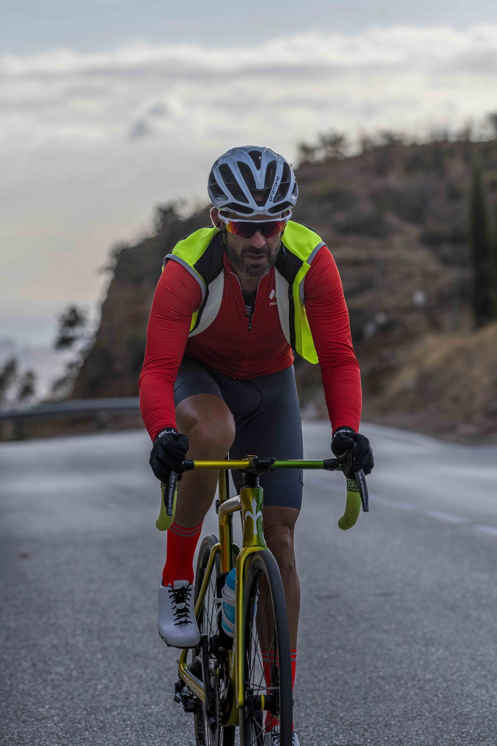 La múltiple subida a la Reina de Miguel Solis