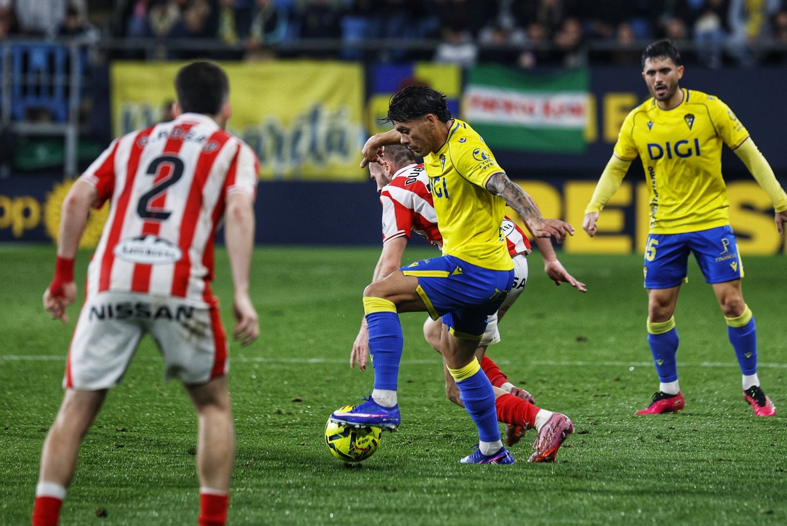 Las imágenes del Cádiz CF-Sporting