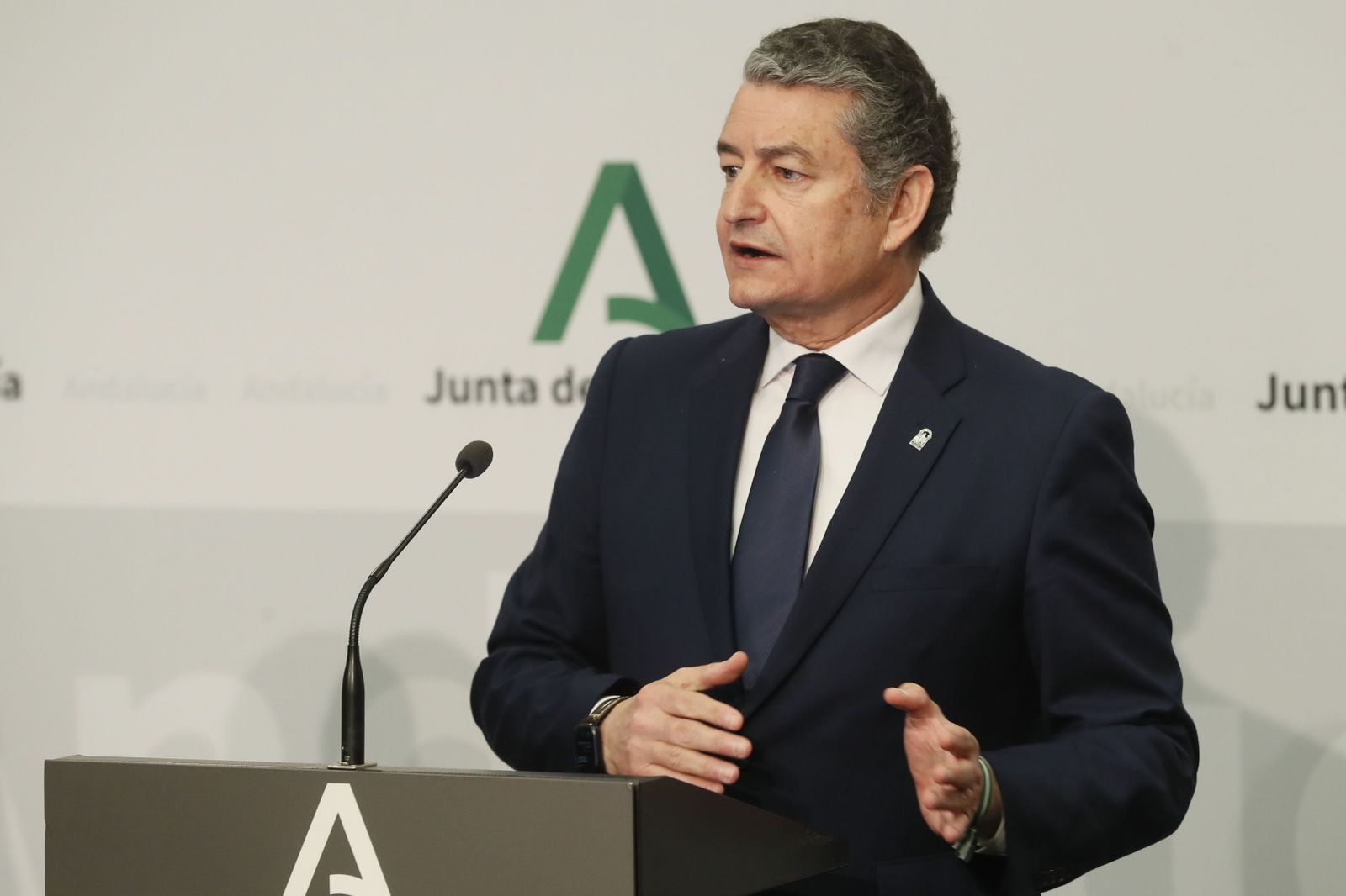 El consejero de Presidencia y Diálogo Social, Antonio Sanz.