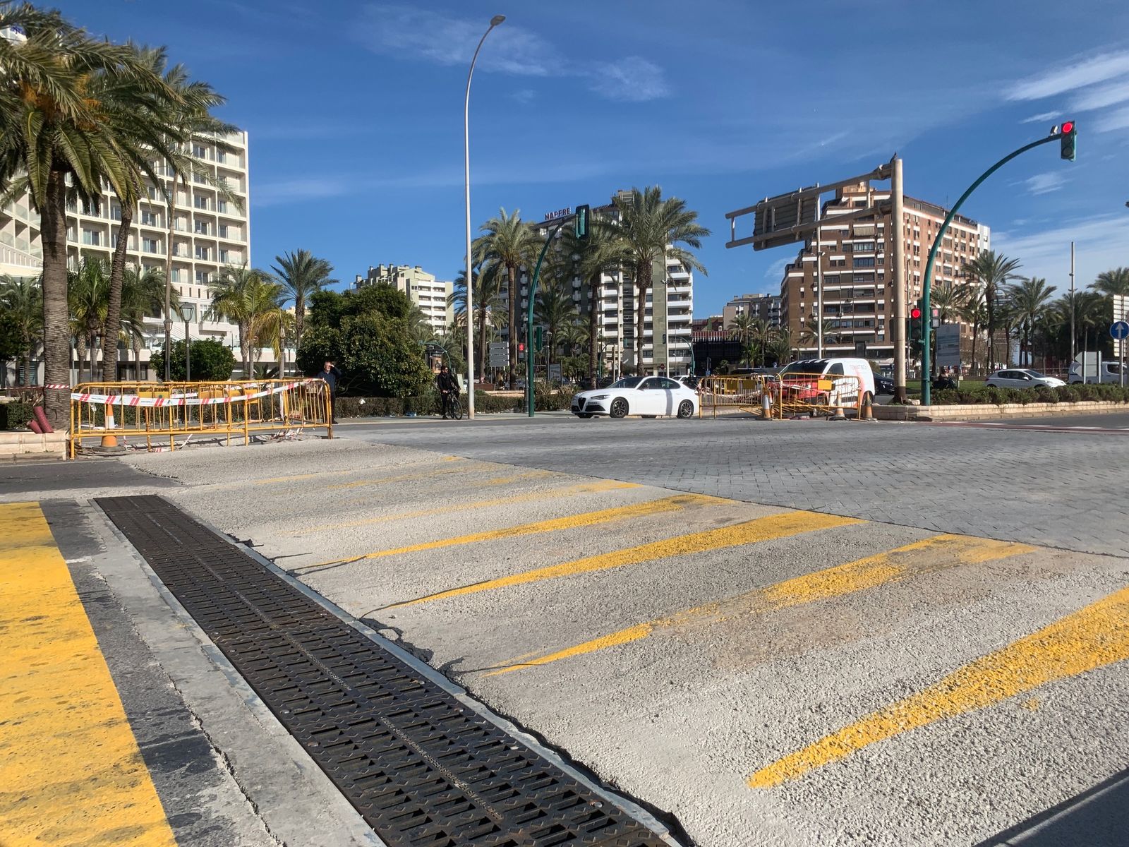 Estado actual del paso peatonal al Puerto-Ciudad.
