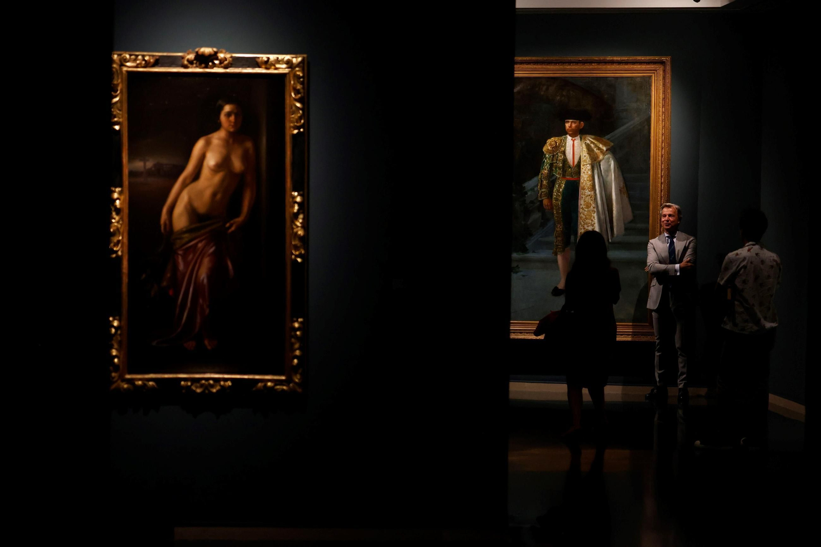 La exposición de Julio Romero de Torres y Zuloaga en Córdoba, en imágenes