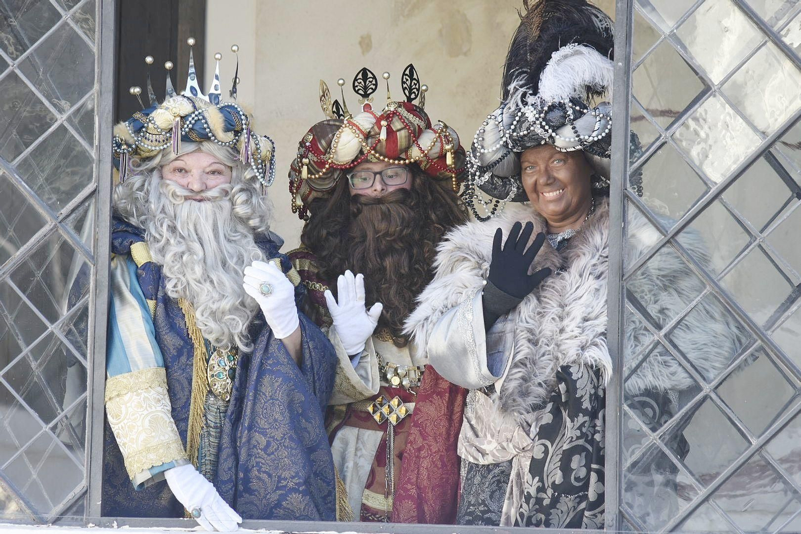 Melchor, Gaspar y Baltasar, en el Palacio de Orive.