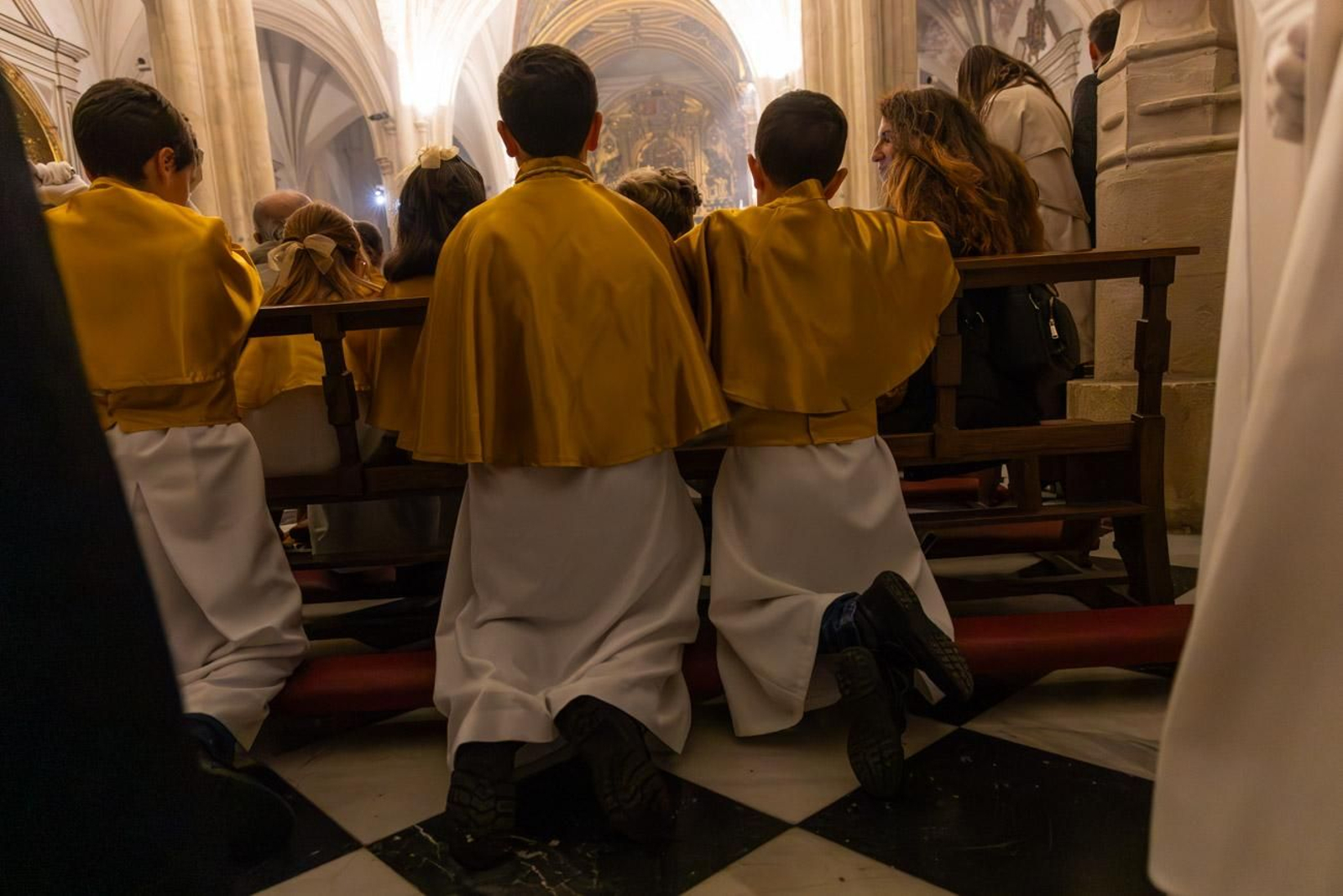 Los jiennenses se quedan sin ver procesionar al Señor Resucitado y la Virgen de la Victoria