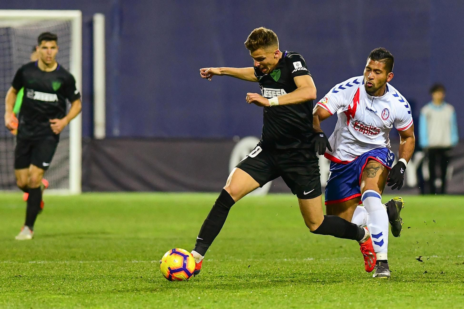 Las fotos del Rayo Majadahonda - Málaga CF