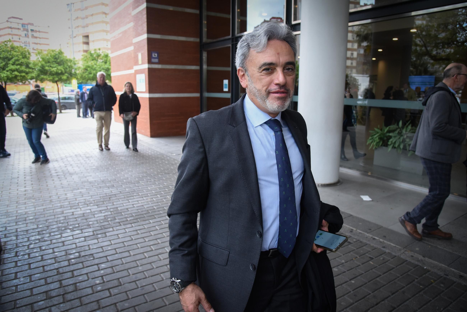 Sevilla despide al prestigioso penalista Paco Baena Bocanegra