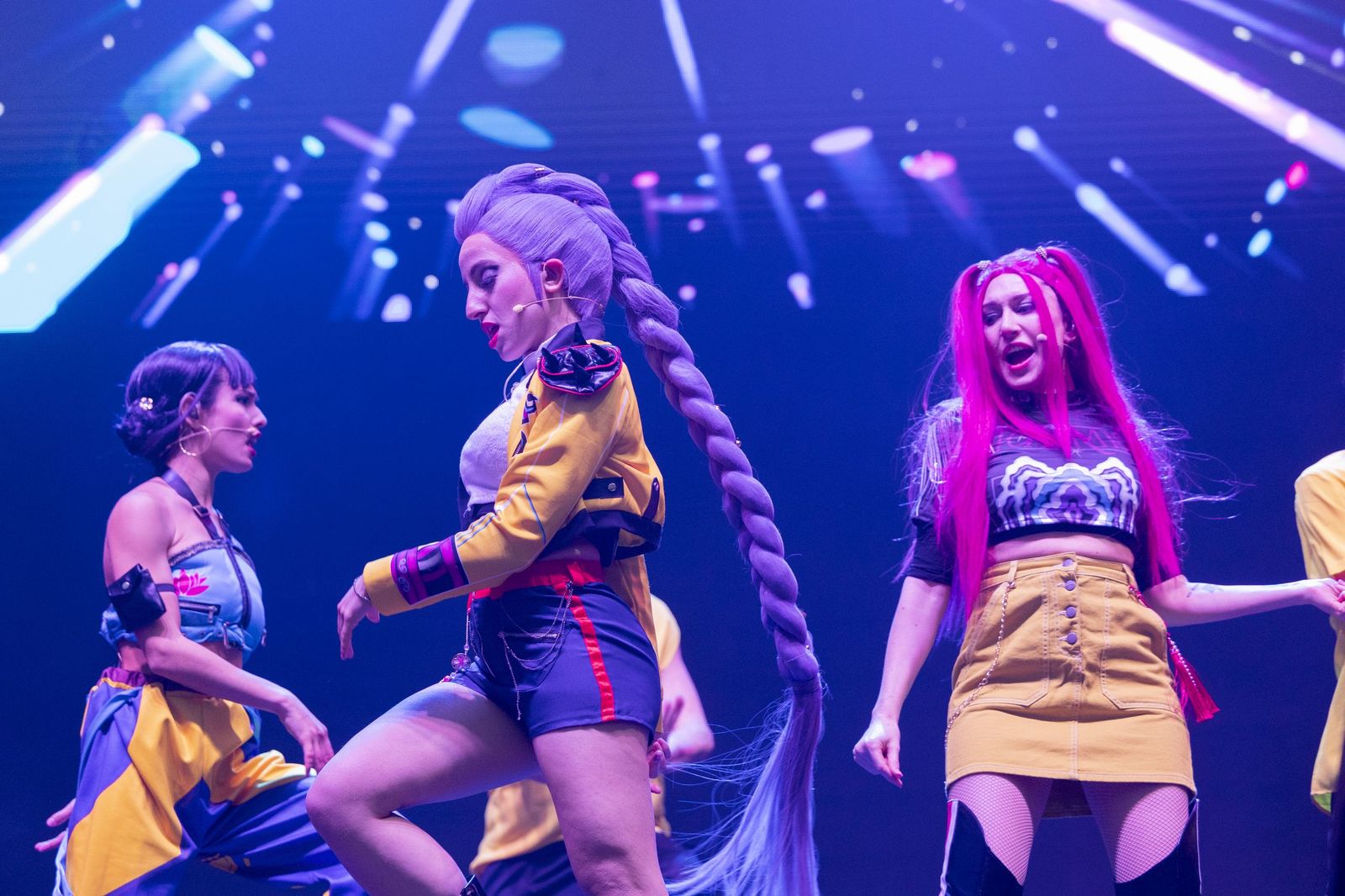 El Carnaval en la calle calienta motores: pregón infantil y concierto en San Antonio