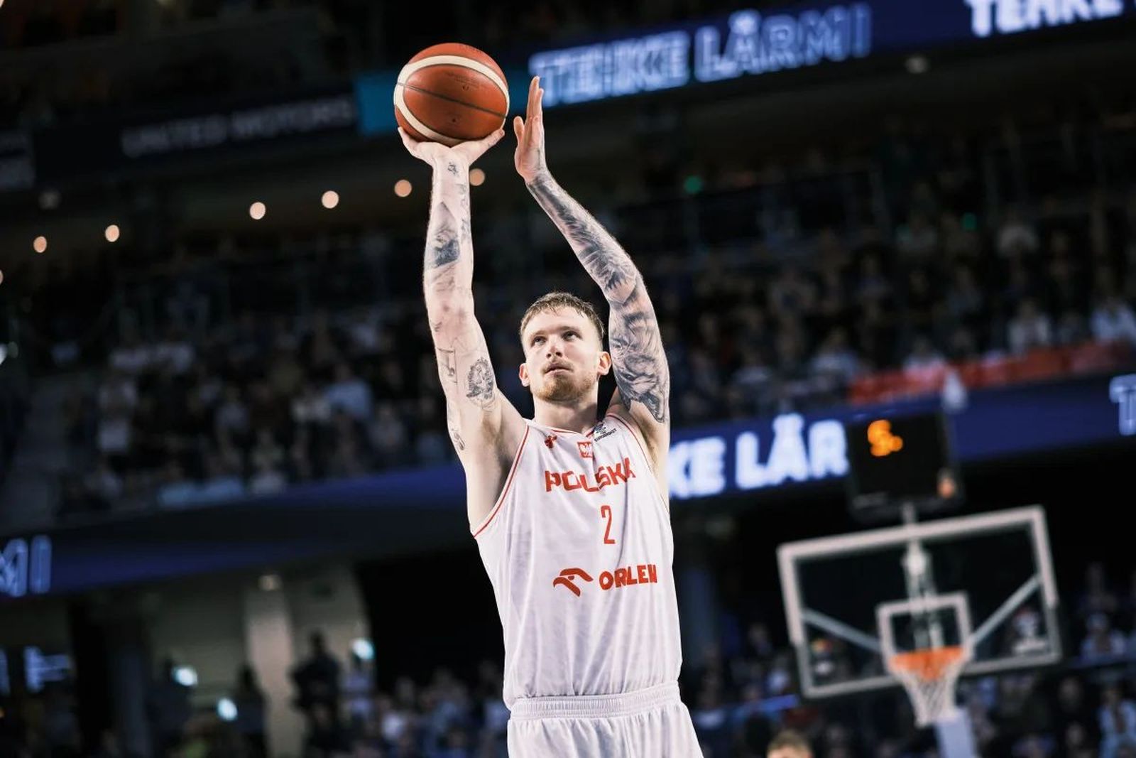 Balcerowski cumple en la victoria de Polonia en Estonia