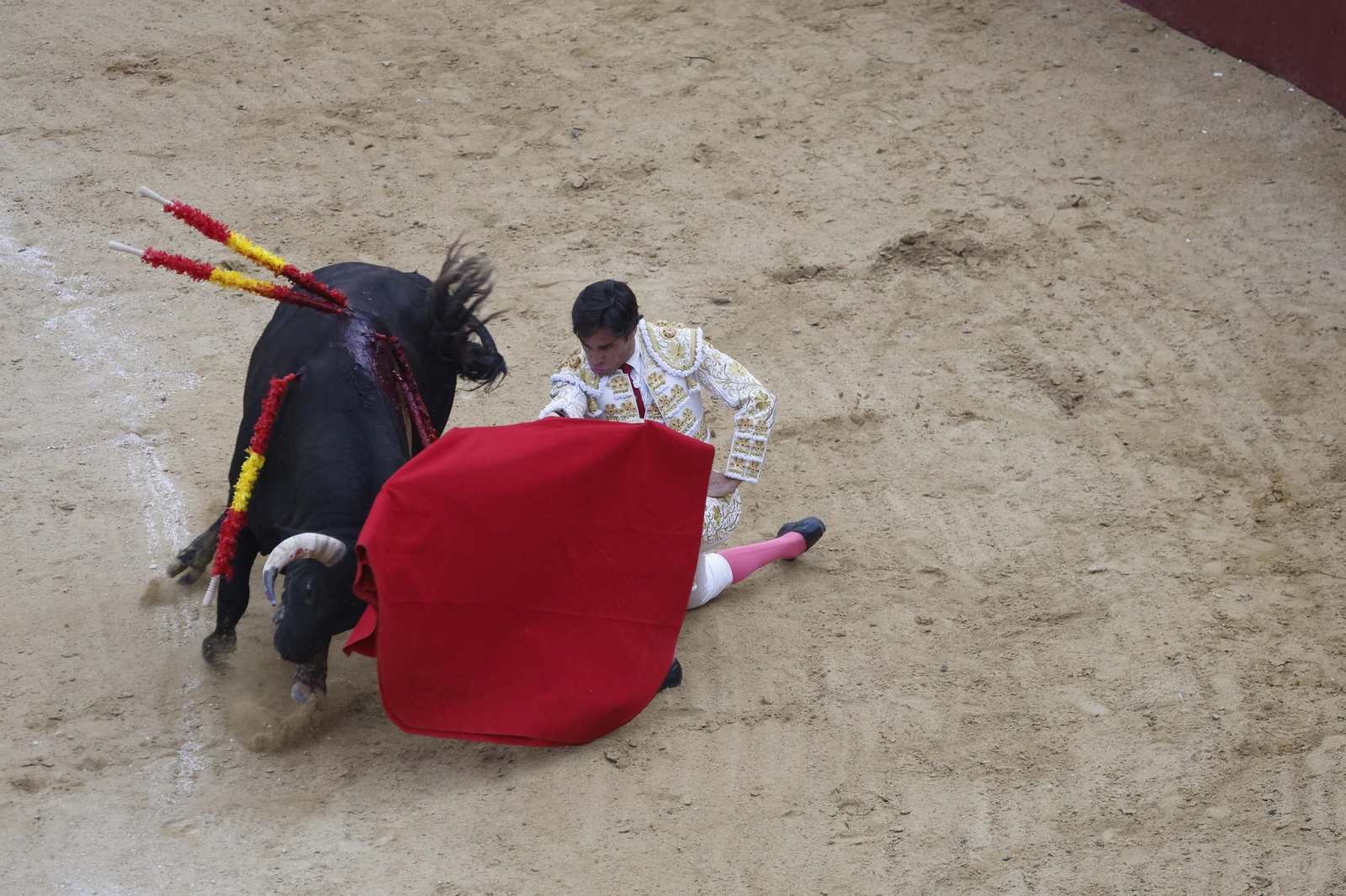 Las fotos de la corrida de toros de Lagunajanda para Manuel Escribano, David Galán y Pepe Moral en Tarifa
