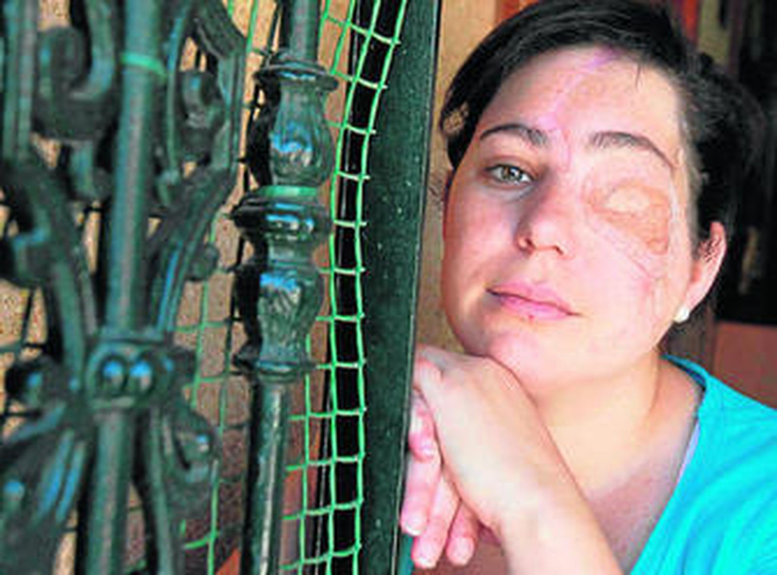 Rocío Vázquez, en su domicilio de la barriada de Los Albarizones.