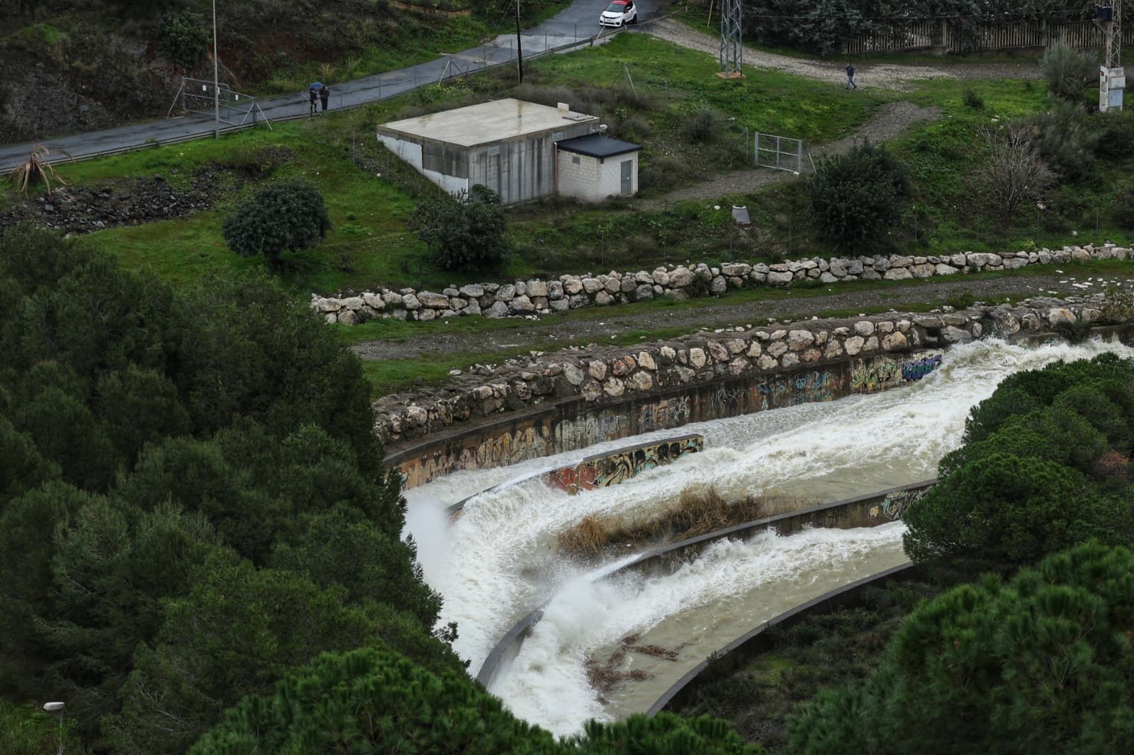 Desembalse de la presa de El Limonero.