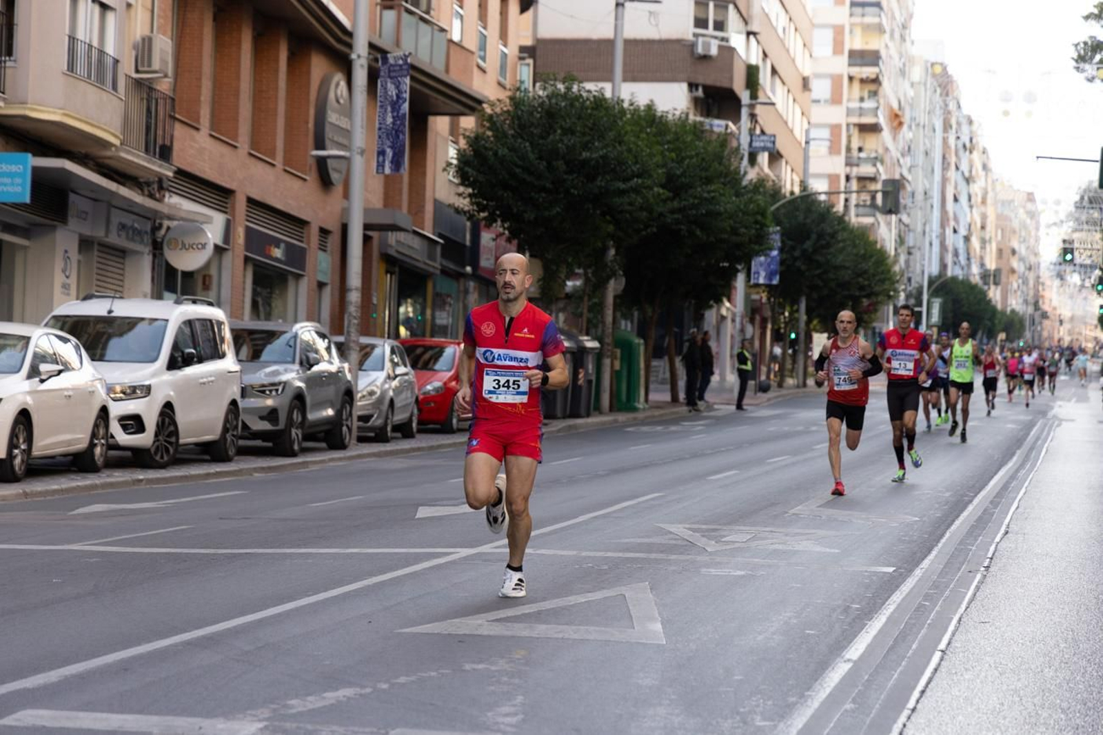 En imágenes: multitudinaria e histórica XXIX Media Maratón 'Ciudad de Jaén' y 10k en memoria de Paco Manzaneda (2)