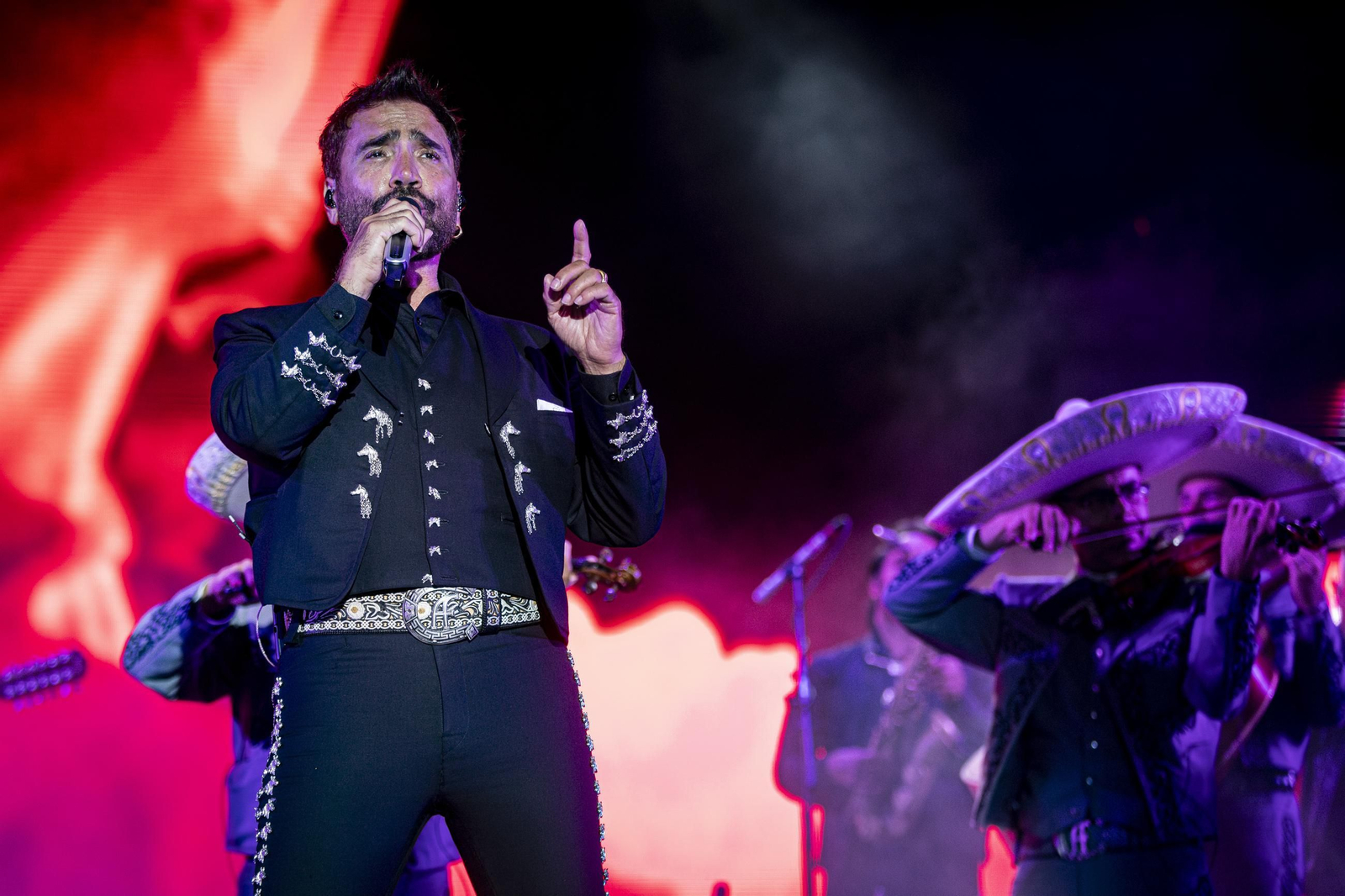 Búscate en el concierto de Alejandro Fernández en Concert Music Festival de Chiclana