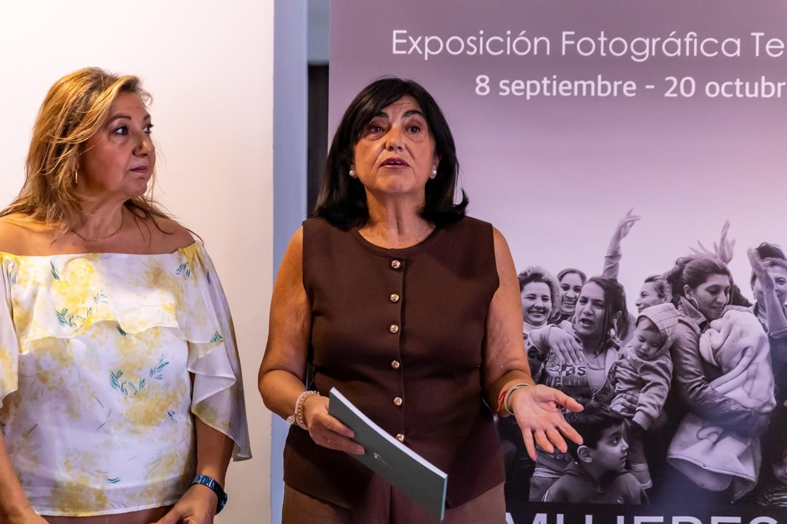 Inauguración de la exposición 'Mujeres gitanas de Jaén. 600 años de historia y cultura'