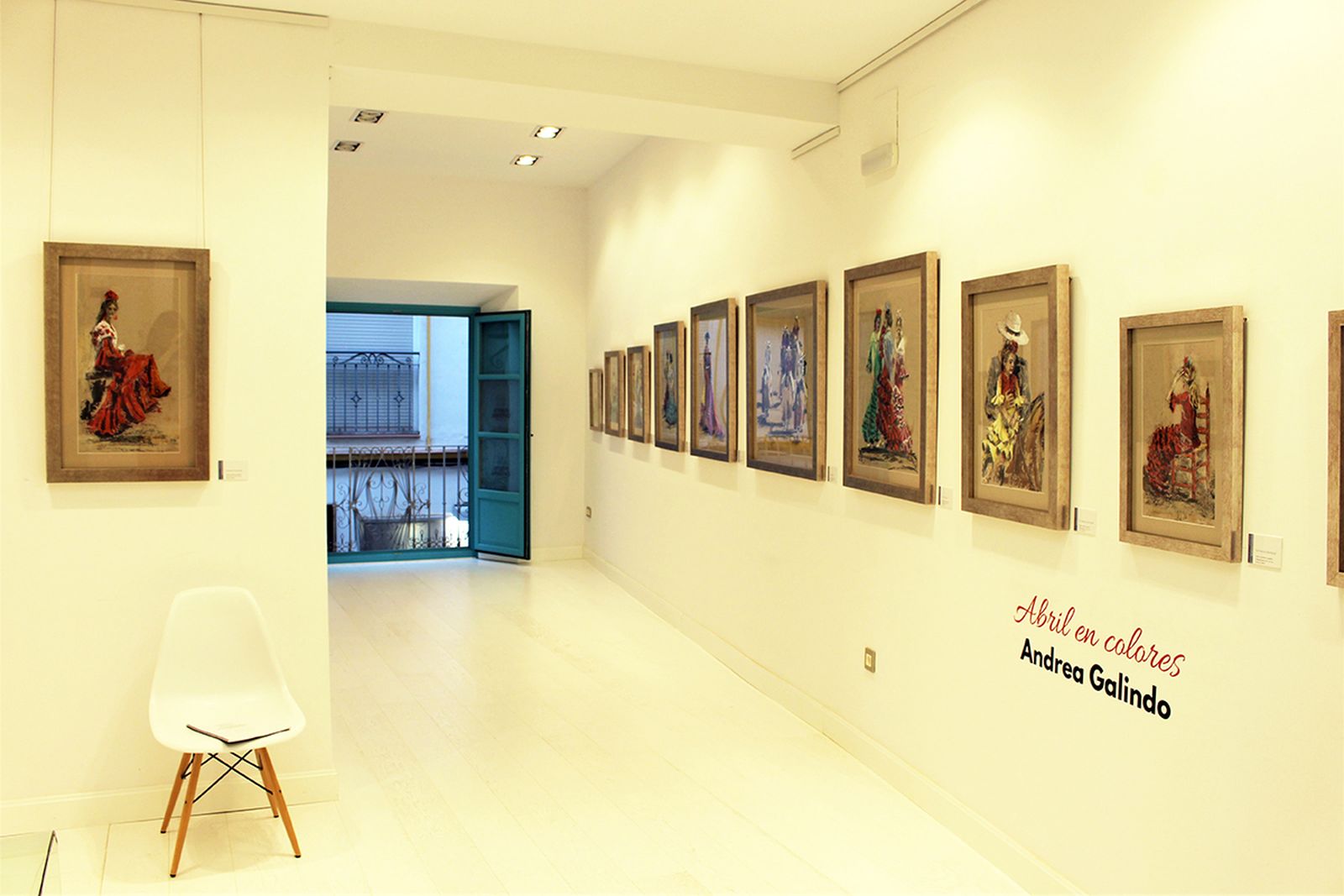 Algunas de las creaciones de Andrea Galindo en la galería.