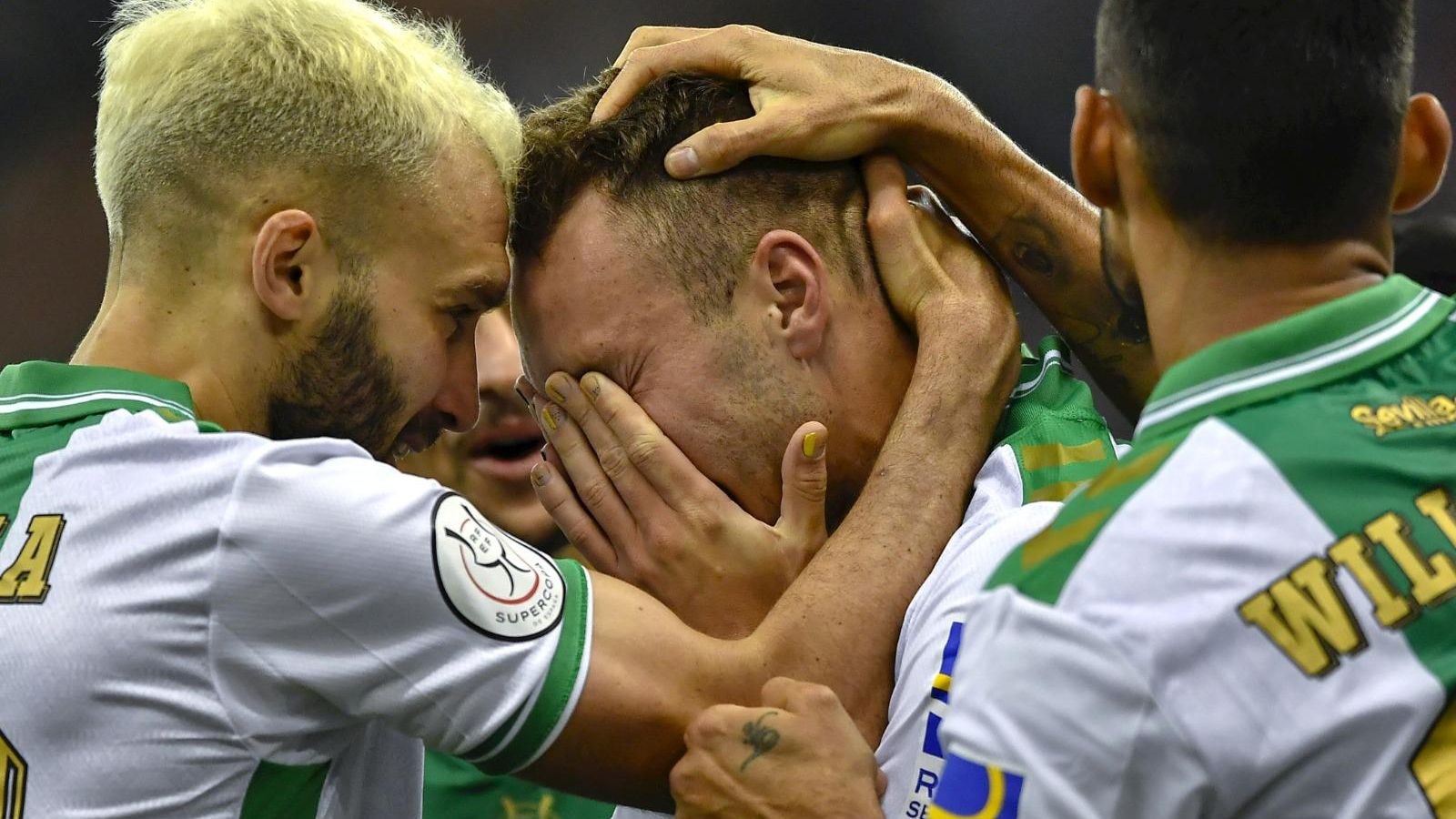 Loren, emocionado cuando anotó el gol de tacón contra el Barça