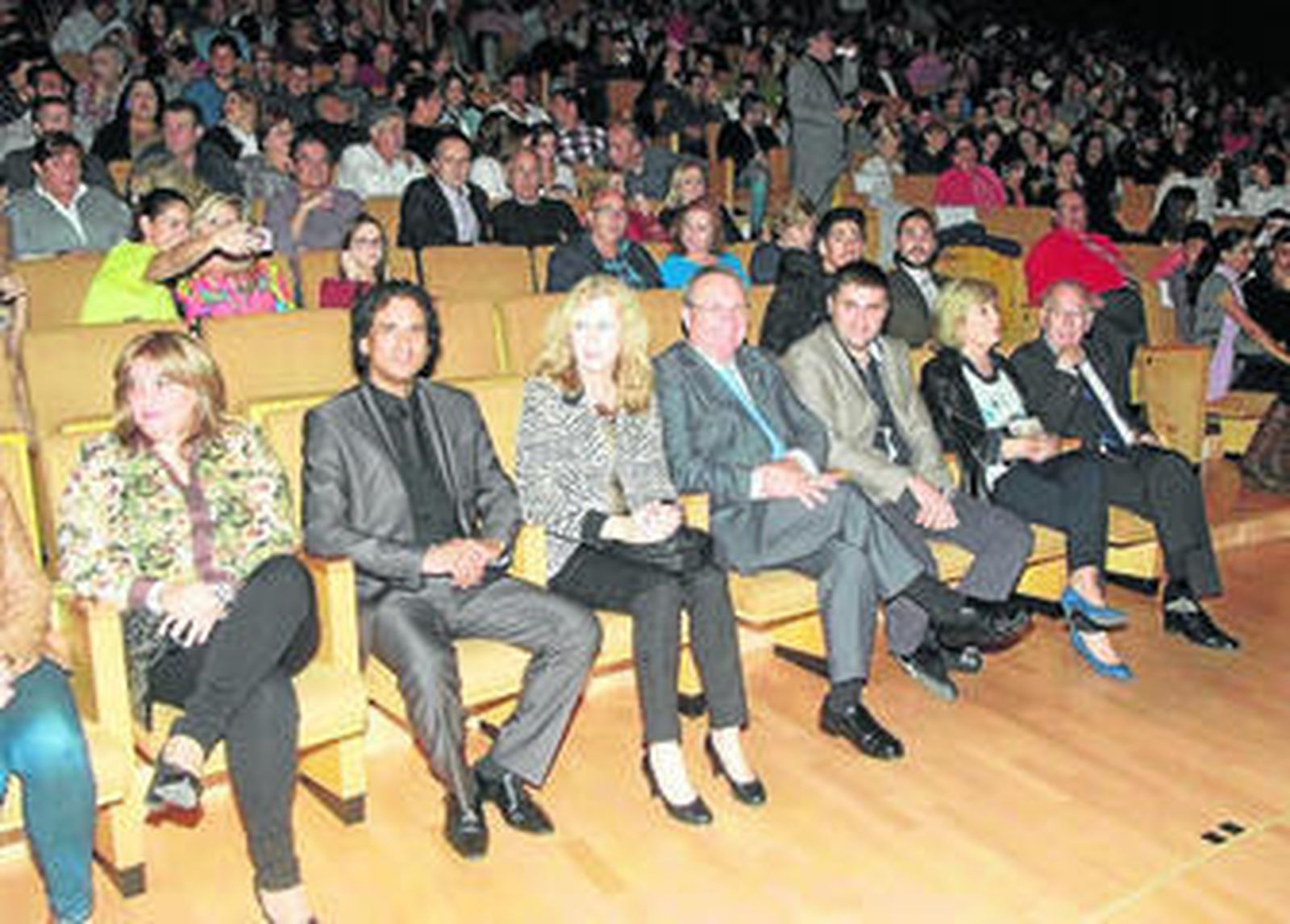 Gabriel Amat junto a Mar Agüero, José Juan Rodríguez, María Dolores Ortega, José Galdeano y Paco Torres.
