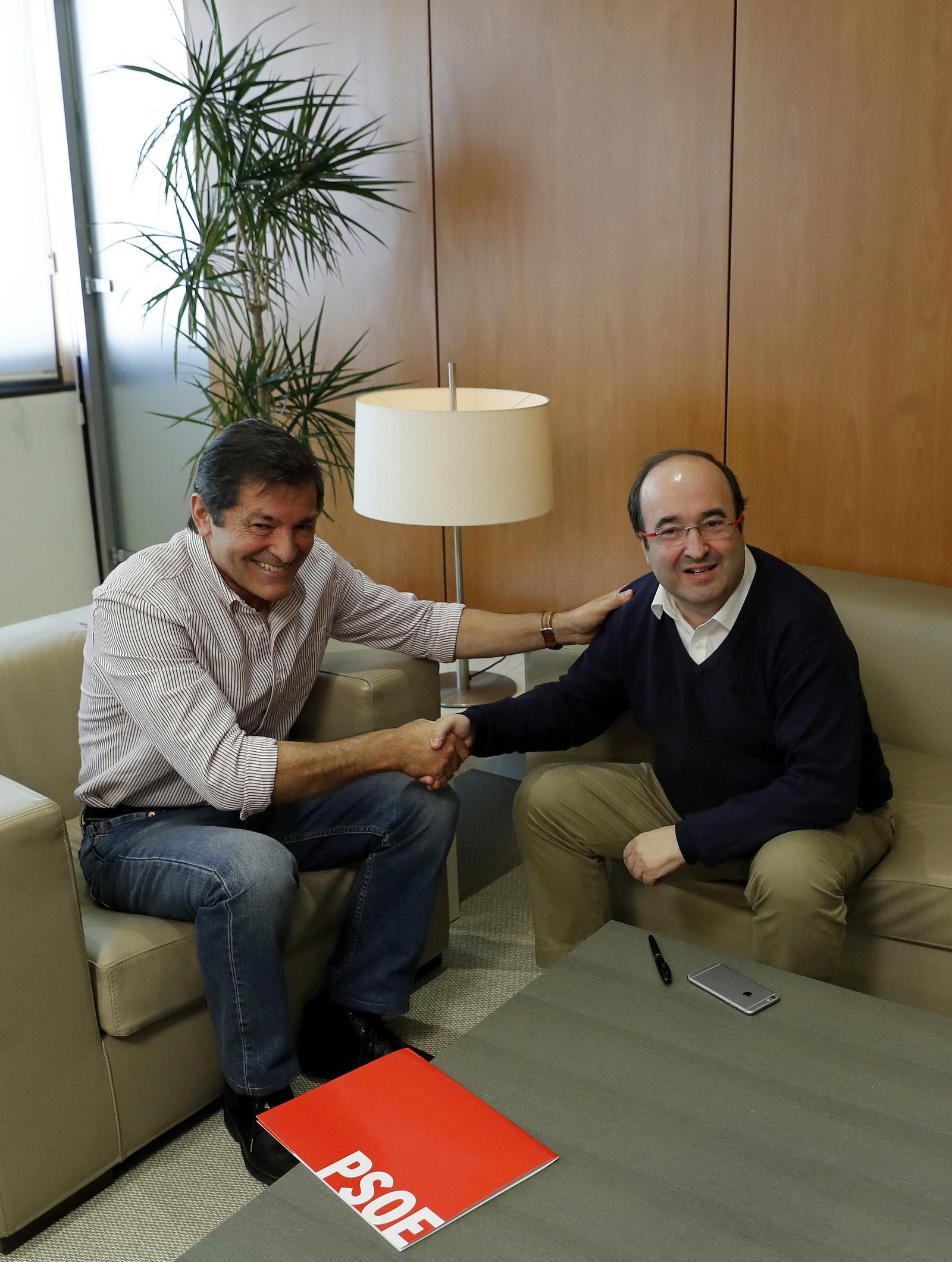 Javier Fernández y Miquel Iceta.