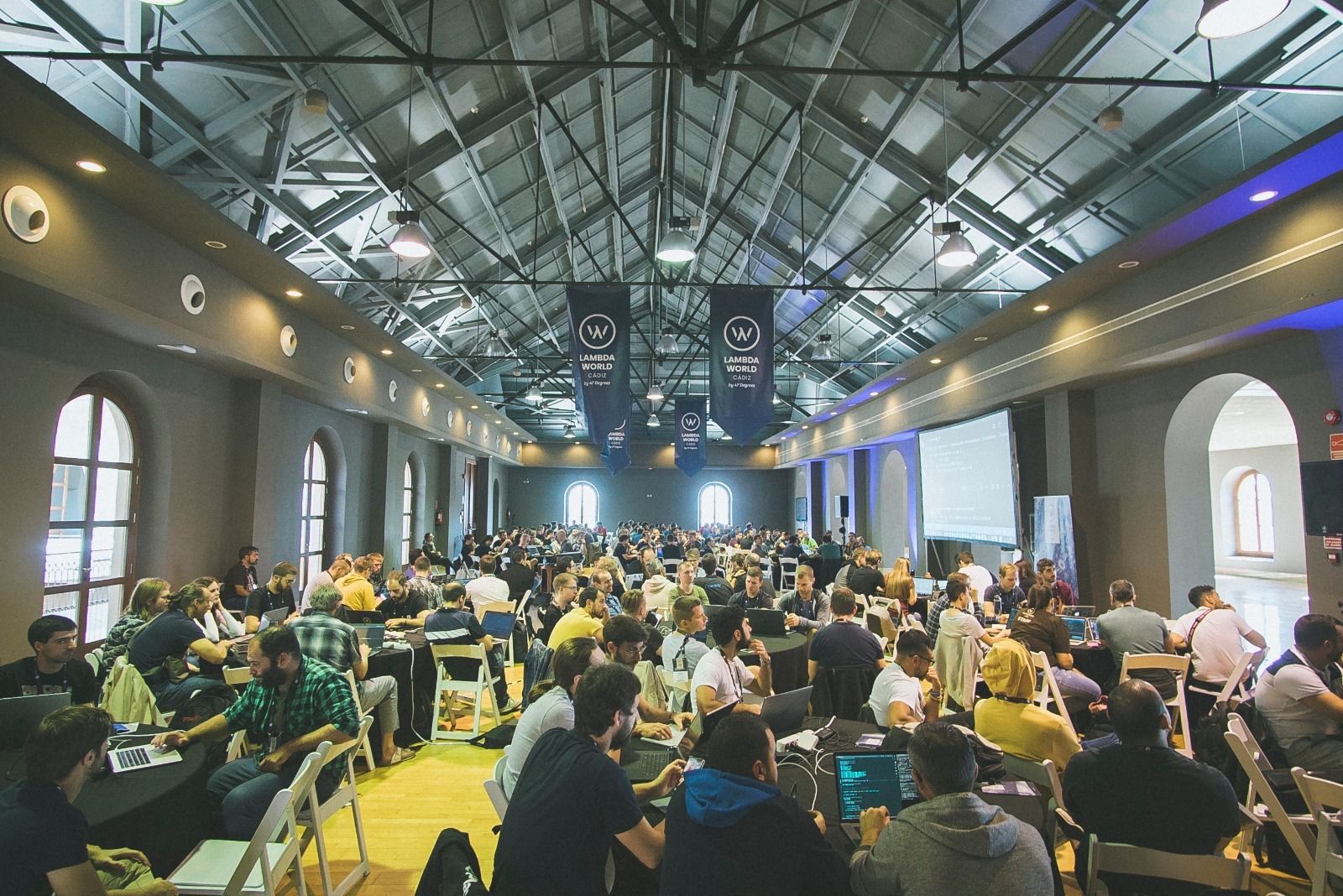 Aspecto de una de las salas del Palacio de Congresos durante el Lambda World.