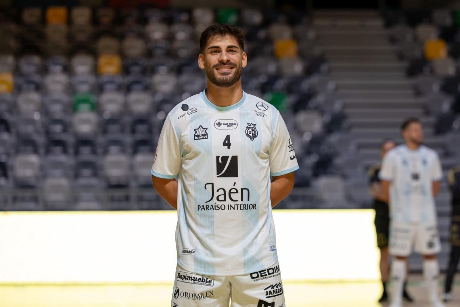 La puesta de largo de las secciones del Jaén Paraíso Interior FS